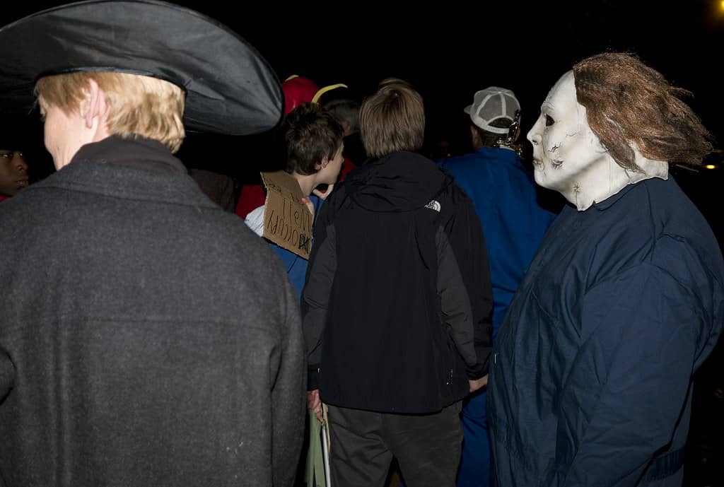 Hats on the Hill Halloween Display