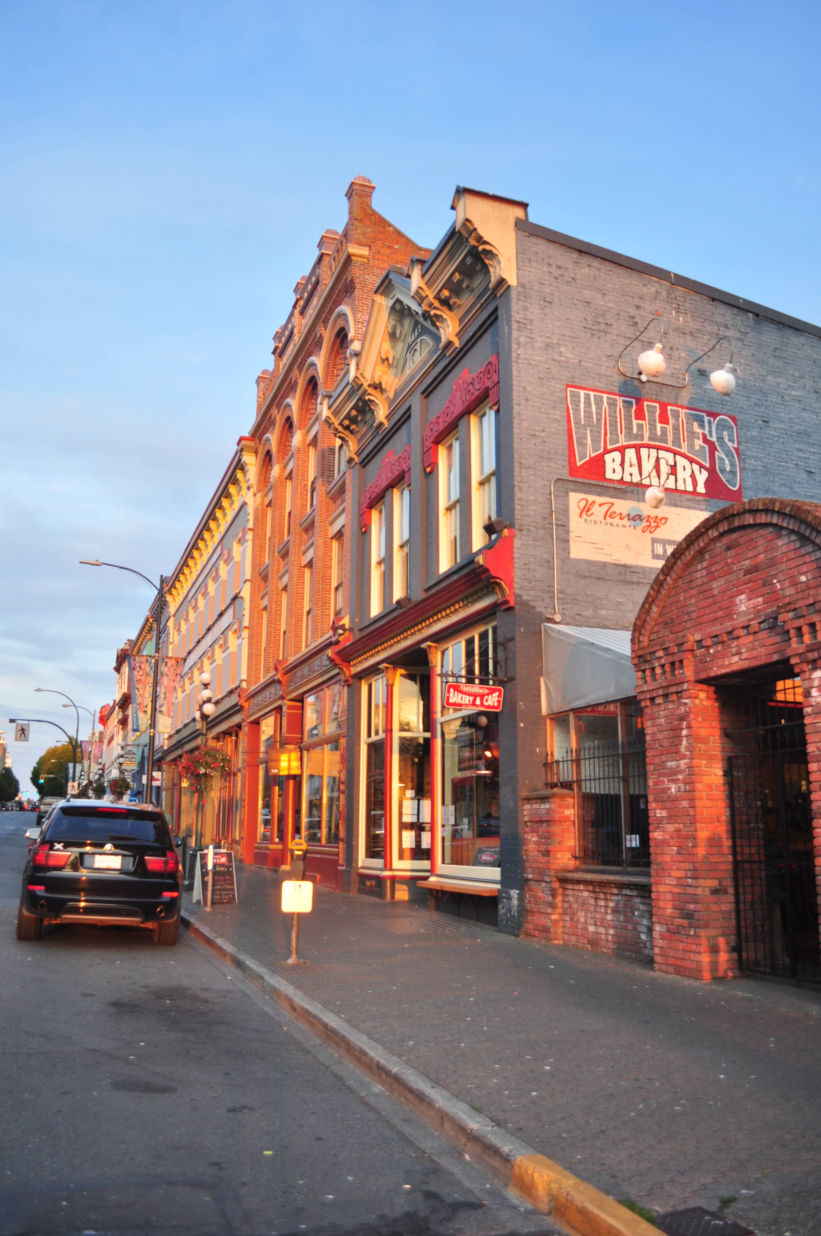 Local Boutiques & Eateries