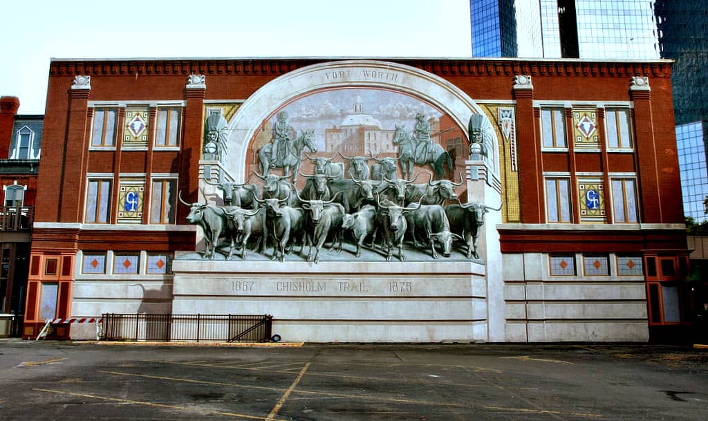 Shopping & Dining Hub