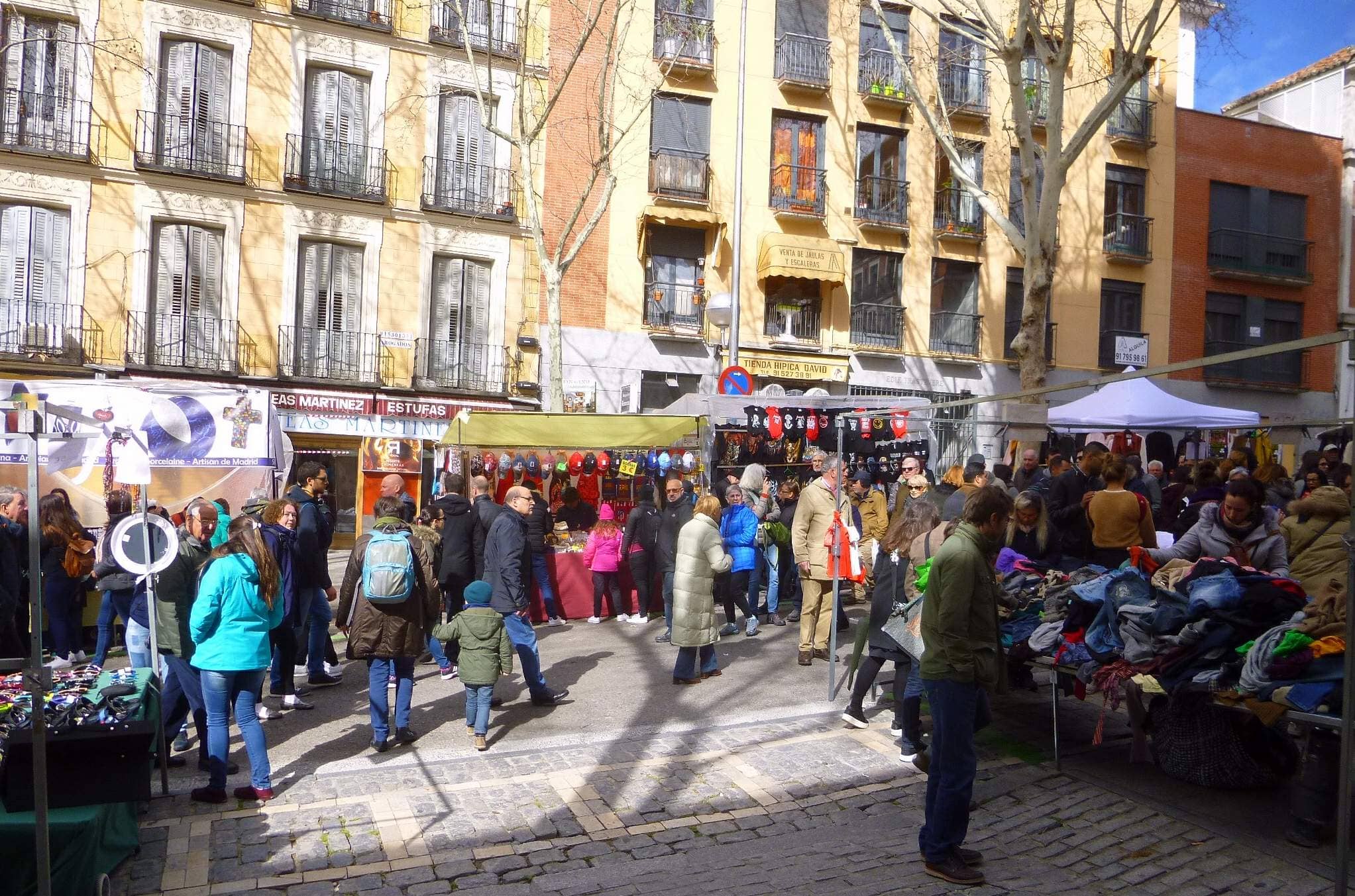 Plaza de Castilla Flea Market