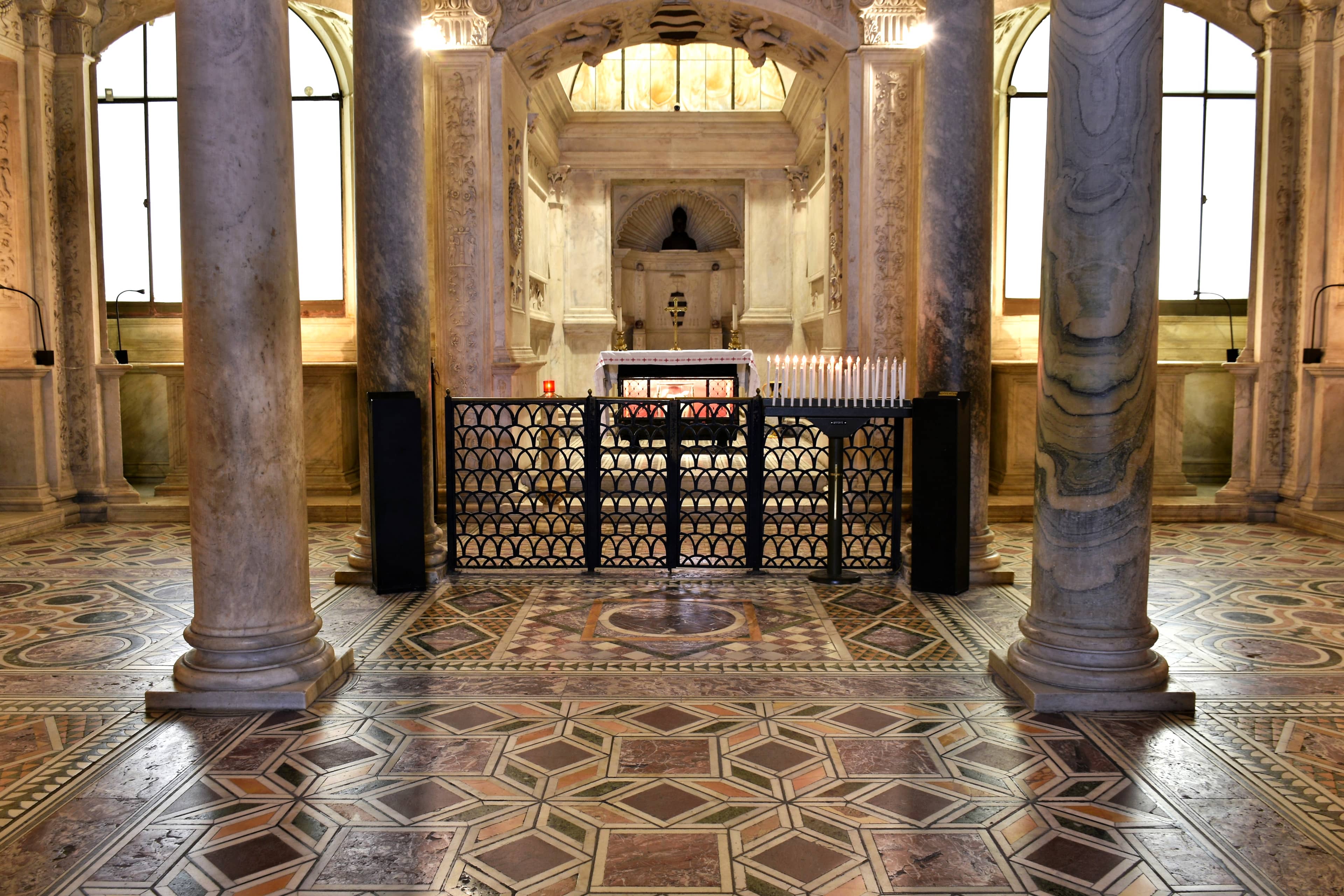 Naples Cathedral (Duomo di Napoli)