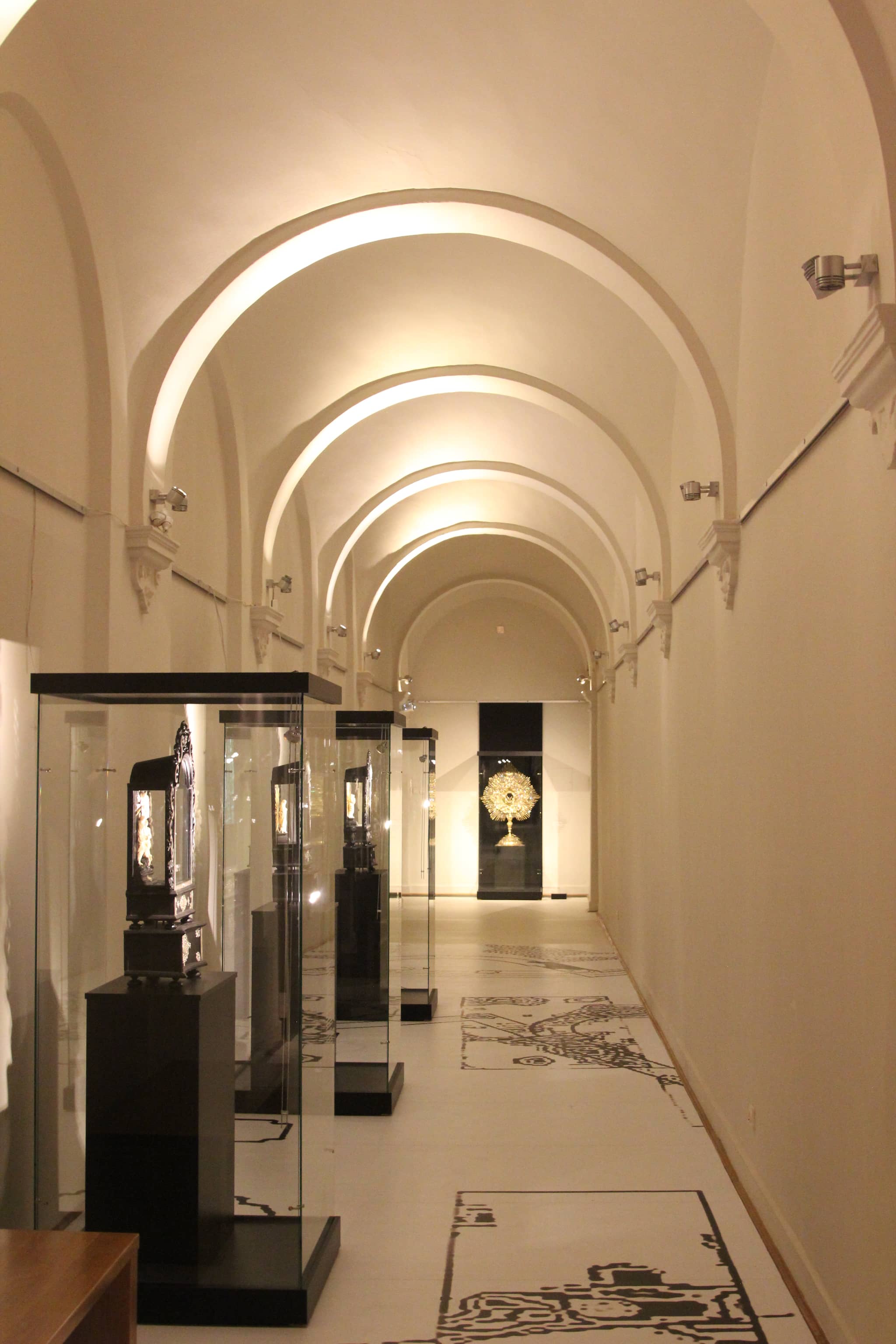 Diverse Exhibitions