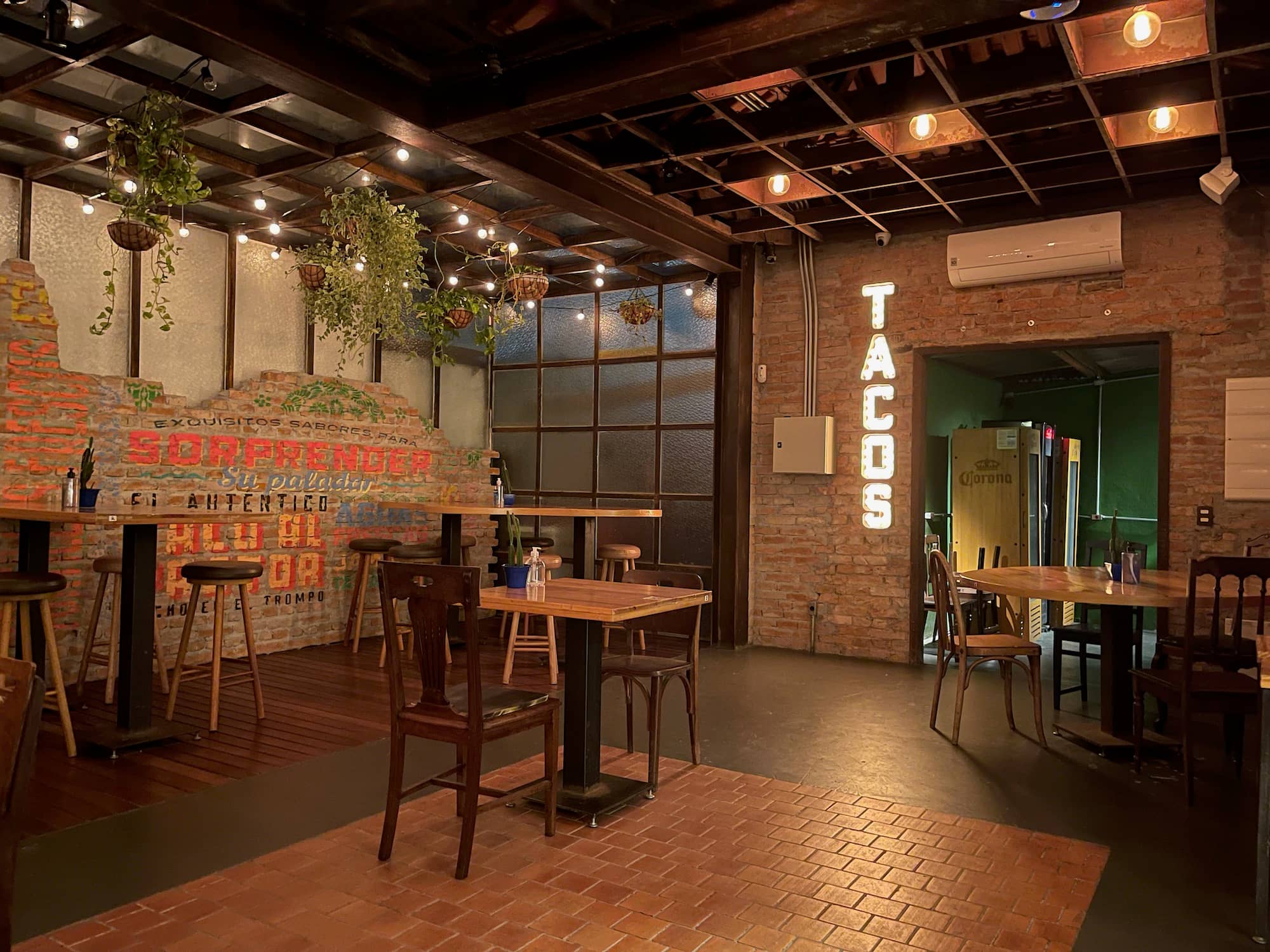 Café e Cana Bar