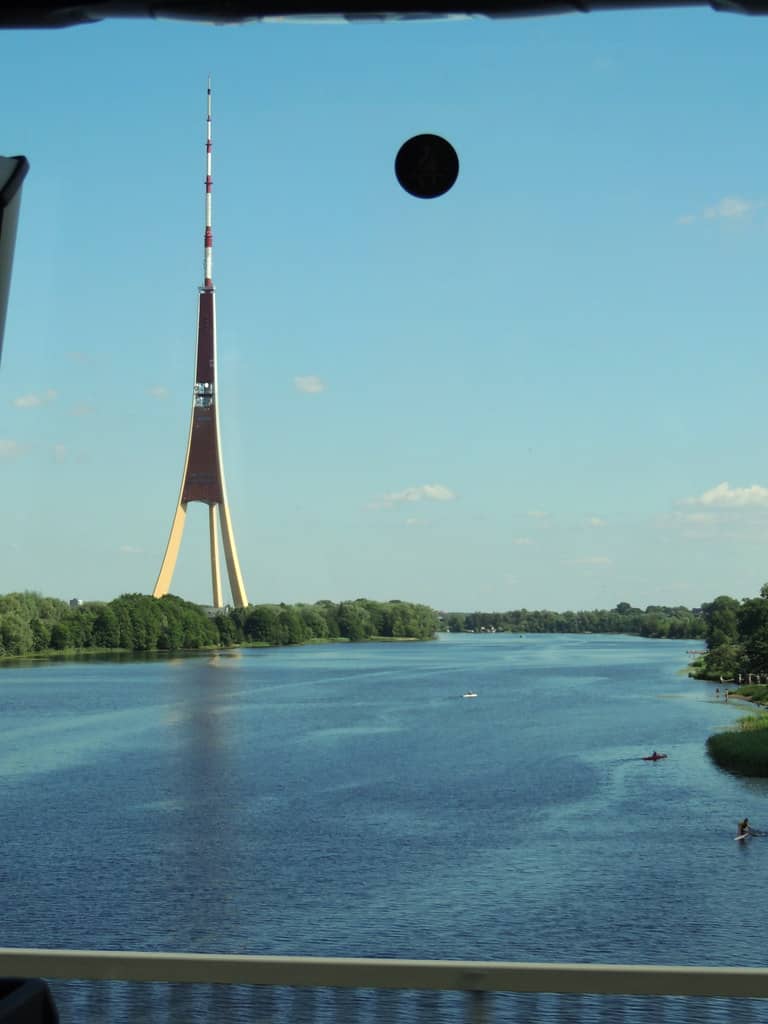 Impressive Tripod Design