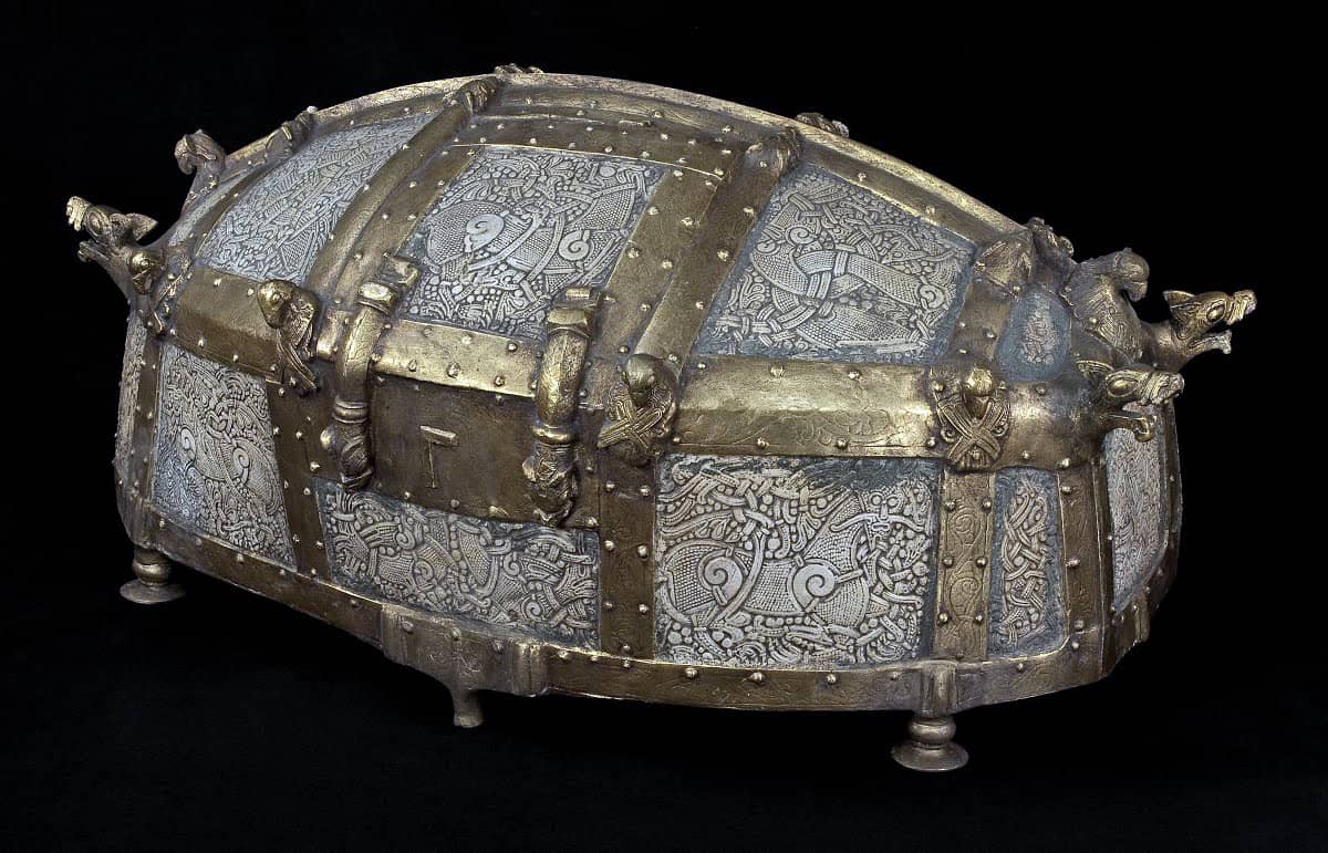Well-Preserved Skeletons
