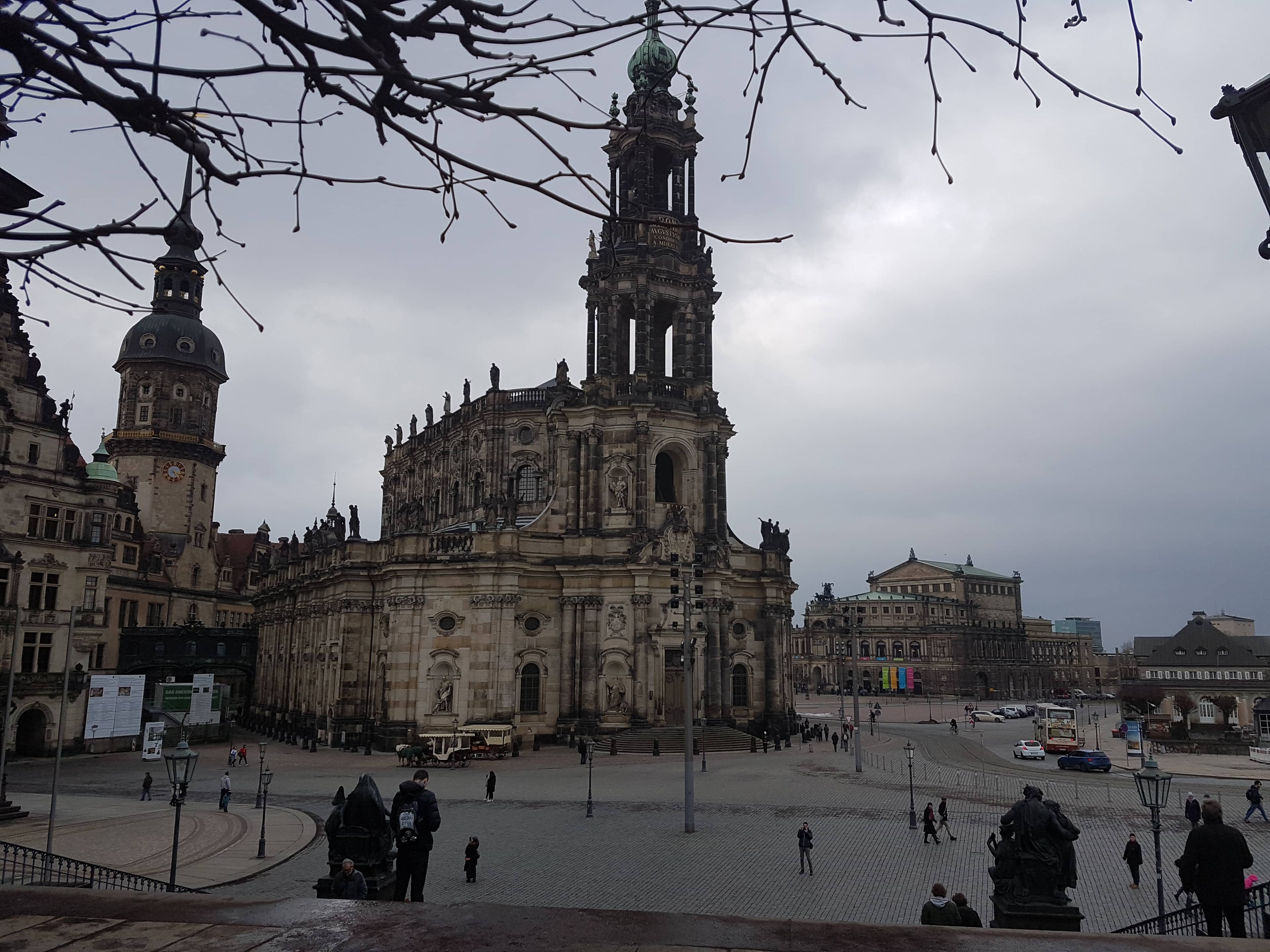 Katholische Hofkirche