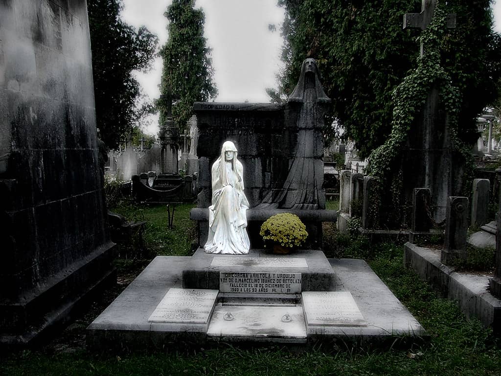 The Majestic Chapel and Galleries