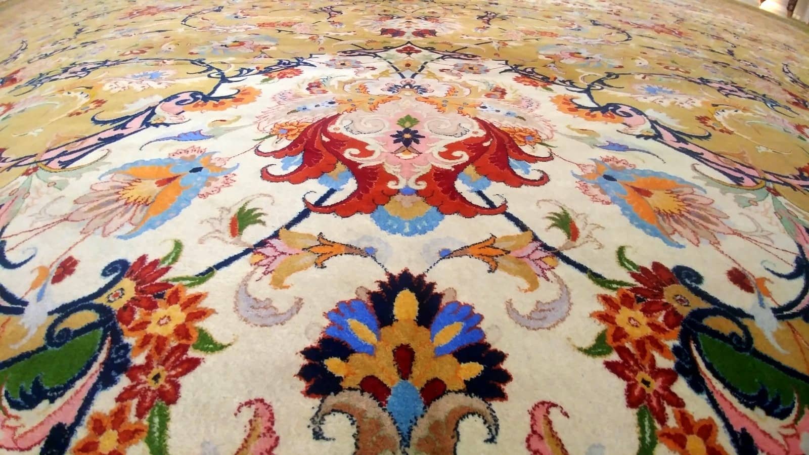 World's Largest Hand-Knotted Carpet