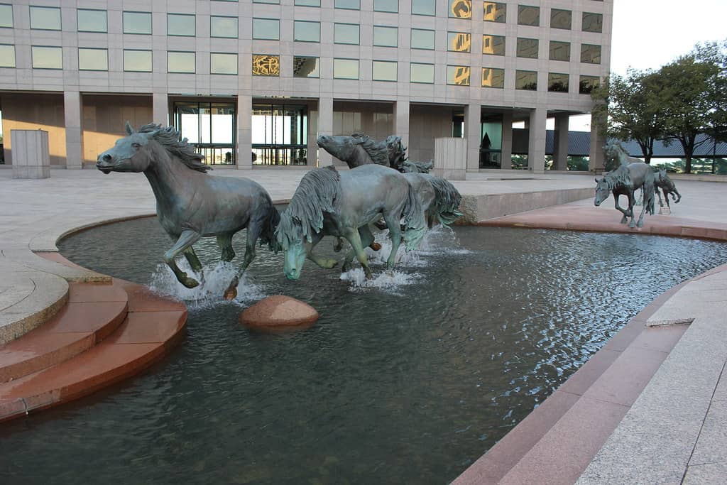 Fountain and Water Features