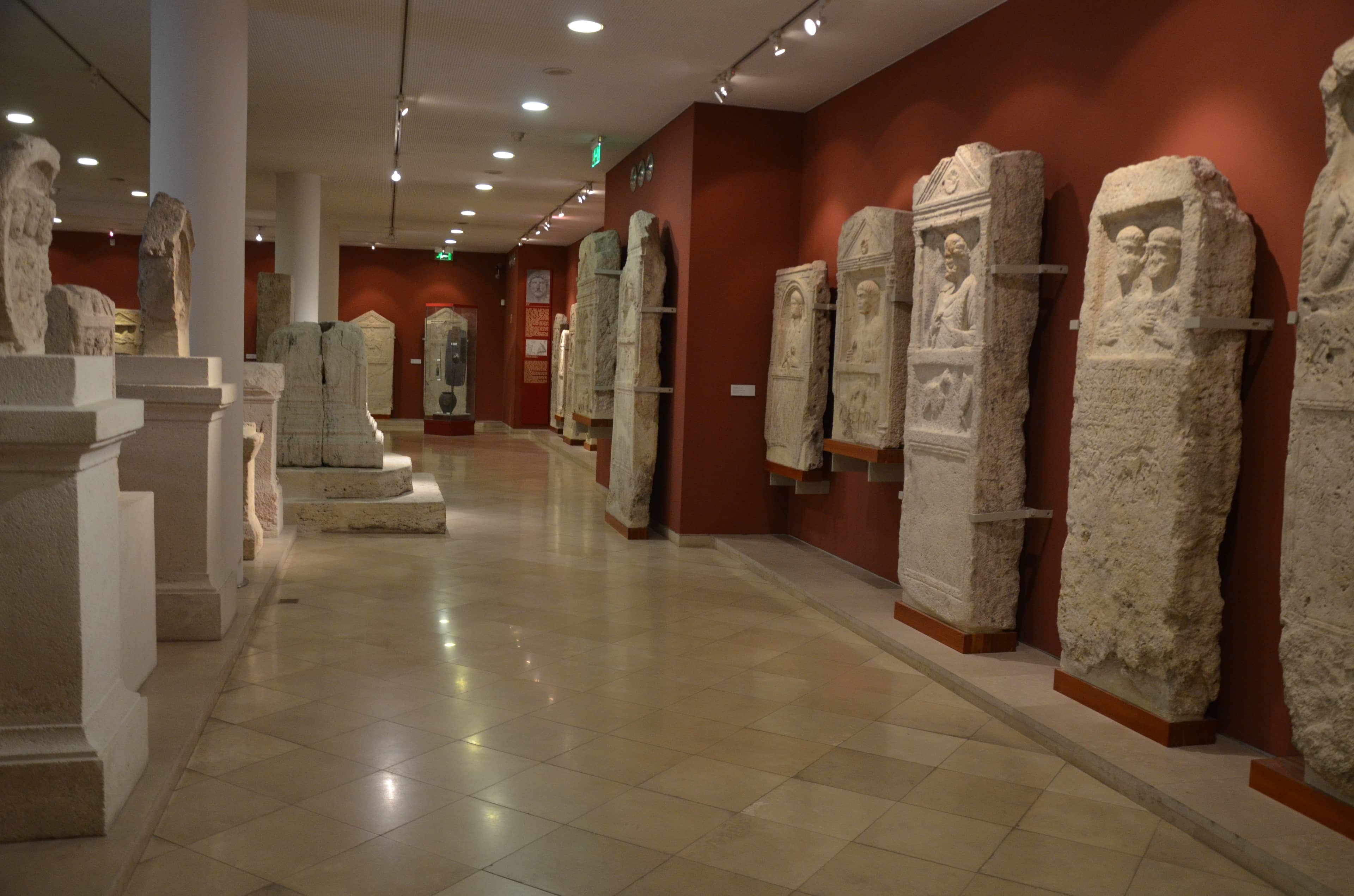 Hungarian History Exhibits