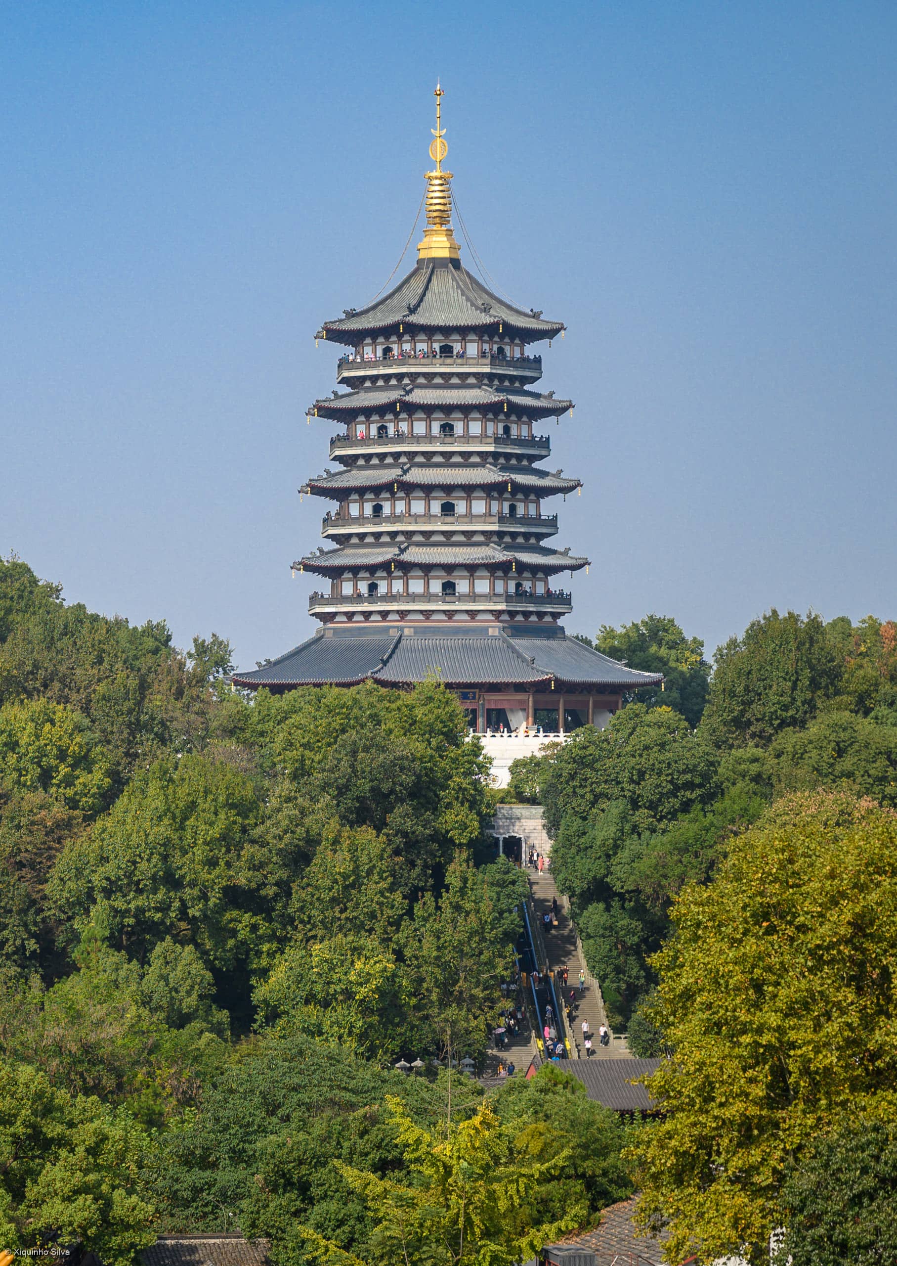 Leifeng Pagoda Views
