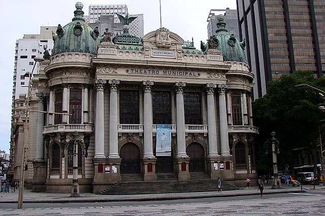 Guided Architectural Tour