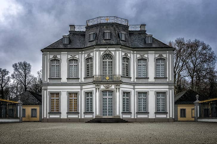 Baroque Gardens & Tree Alleys