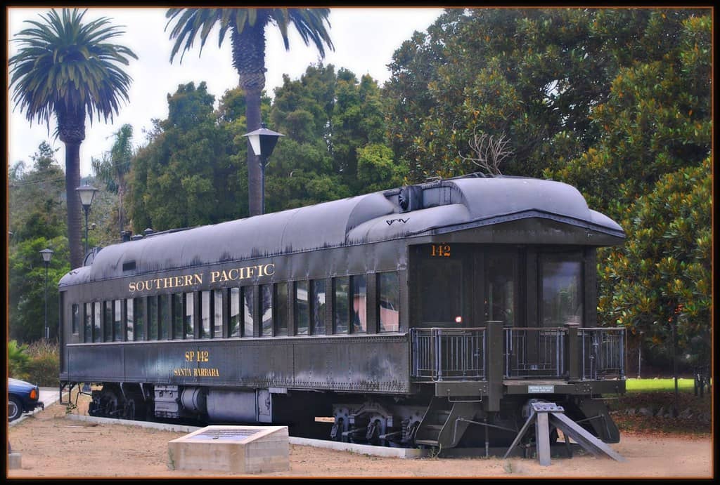 Proximity to Downtown & Beach