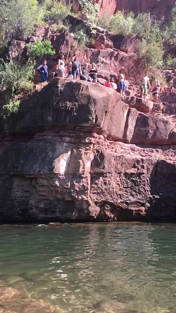 Natural Cliff Jumping Spots