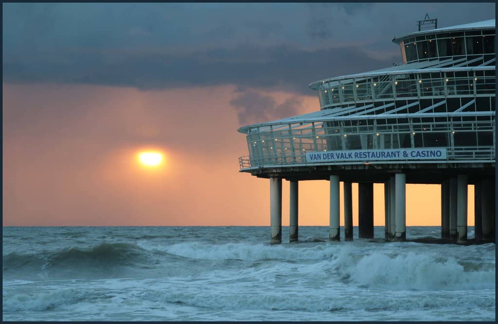 Beachfront Dining