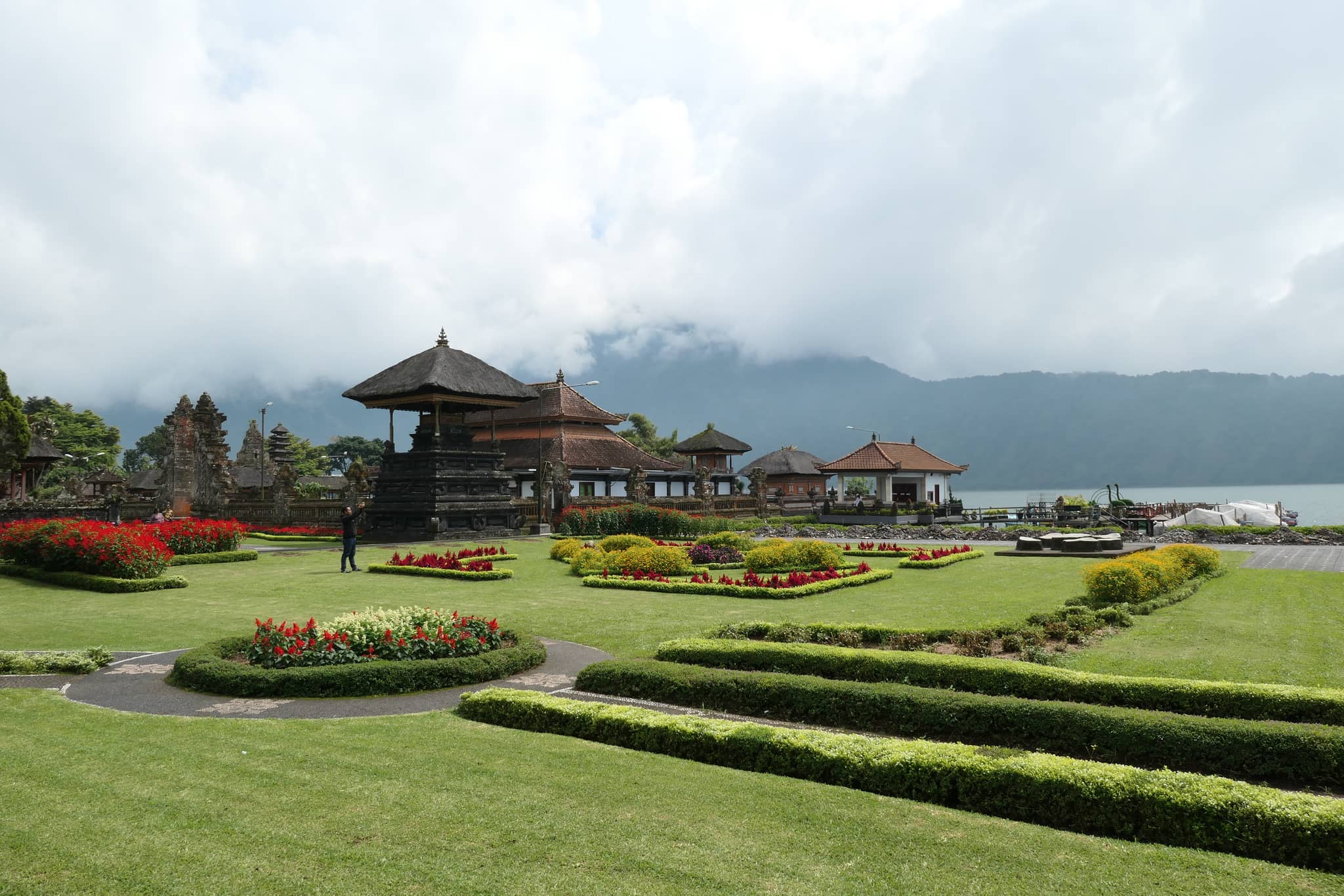Lush Temple Gardens