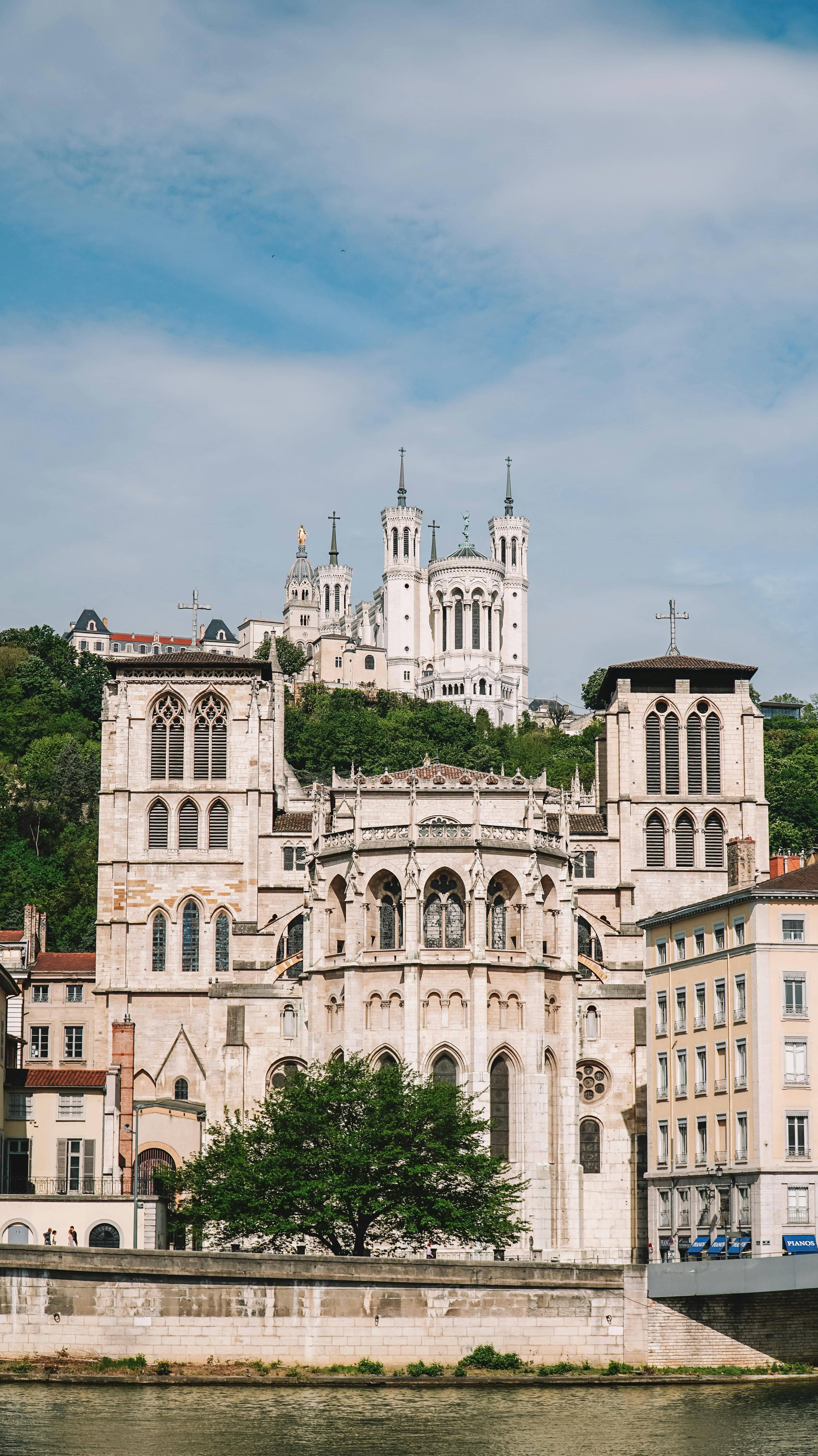 Saint-Jean-Baptiste Church