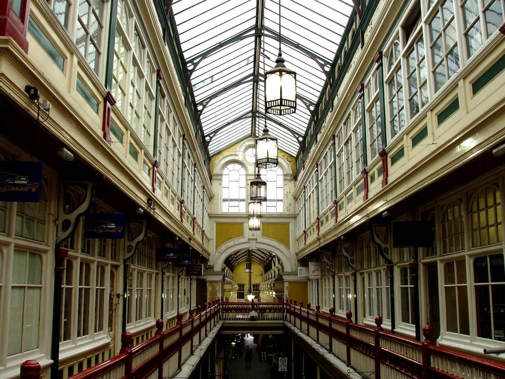 Independent Niche Outlets