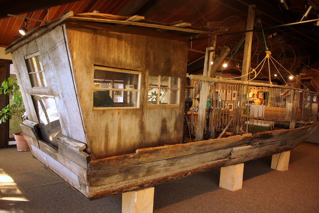 Hands-On Boat Building & Exploration