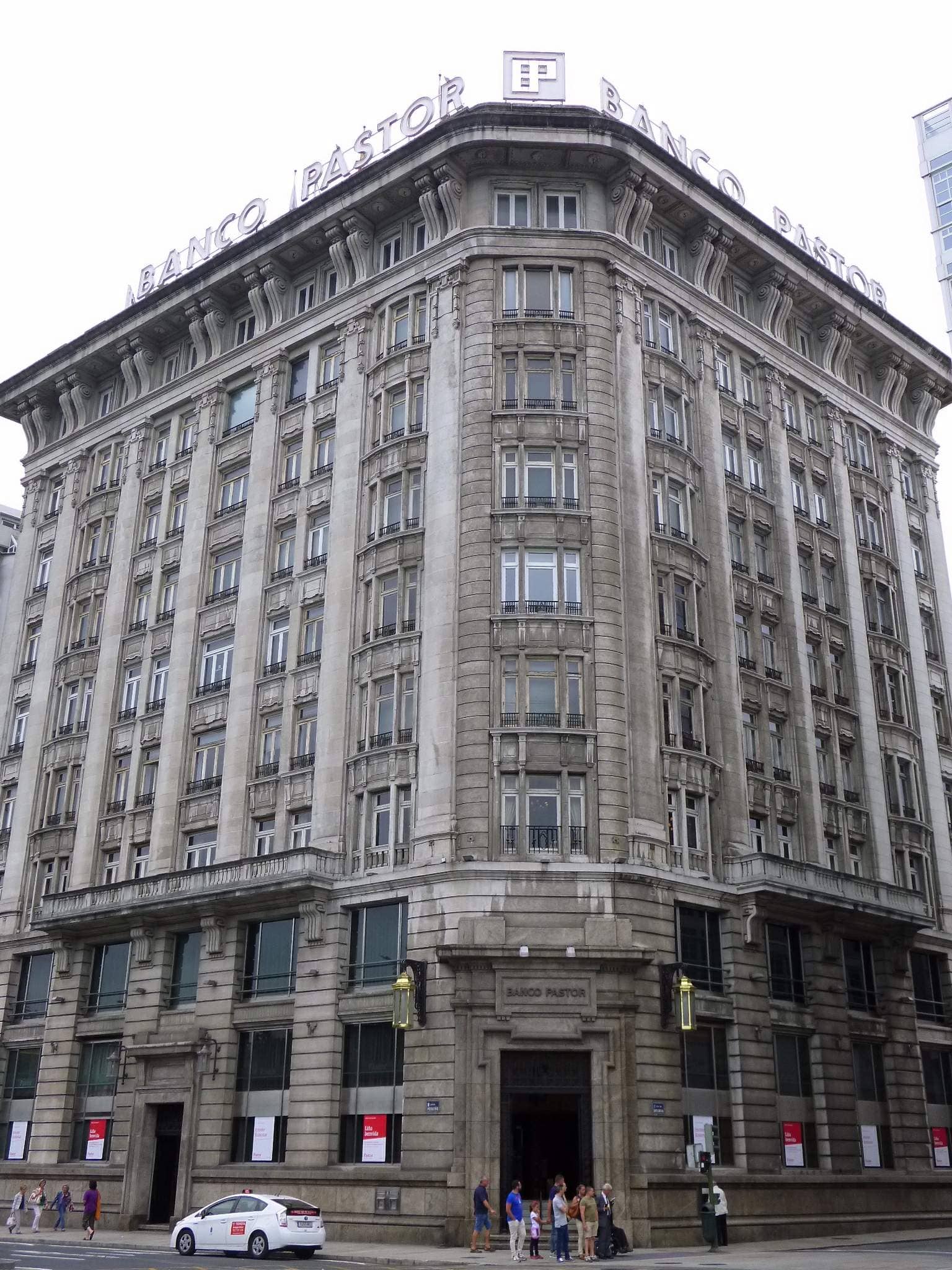 Historic 'Skyscraper' Status