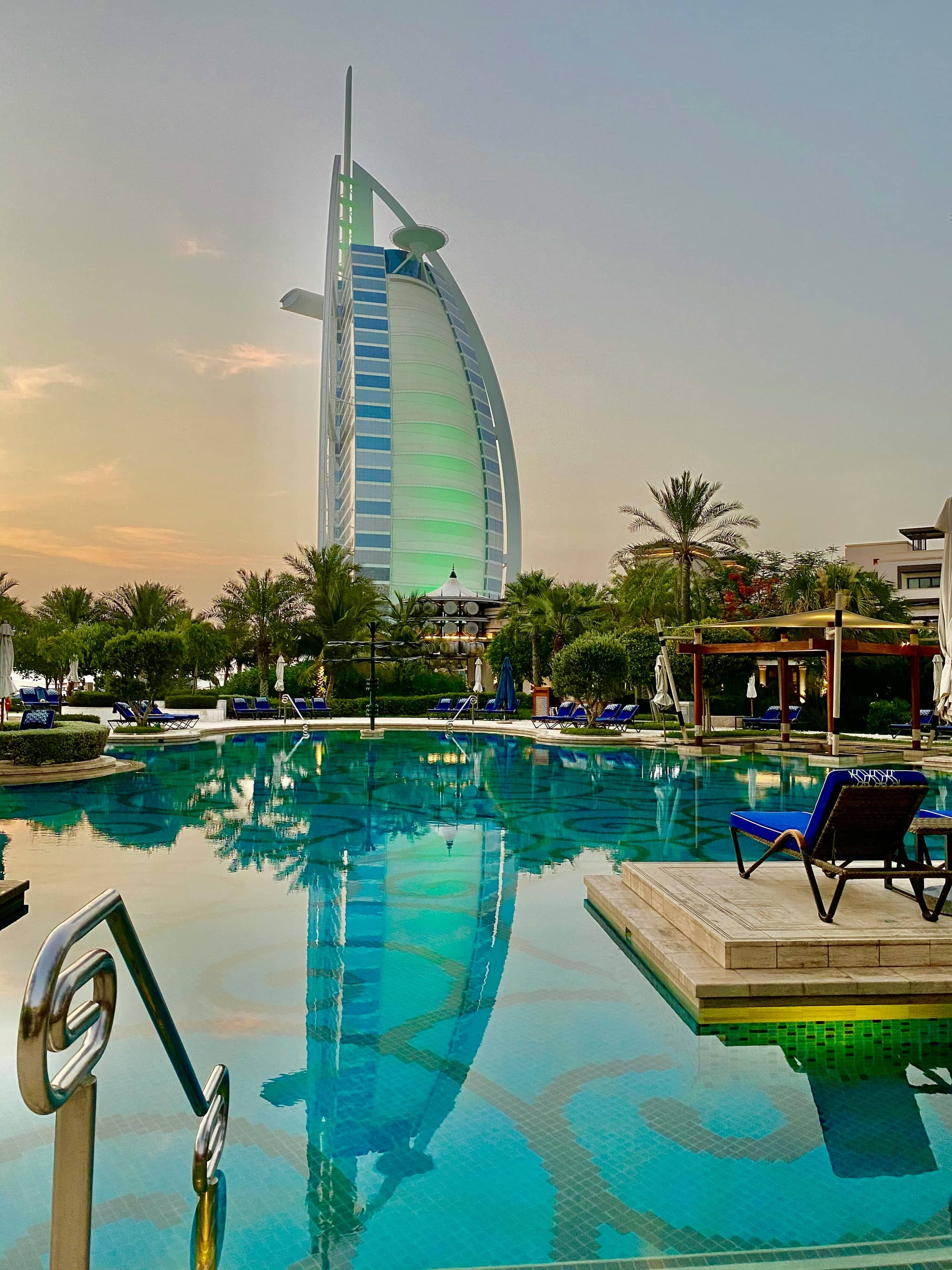 Luxurious Pool Experience