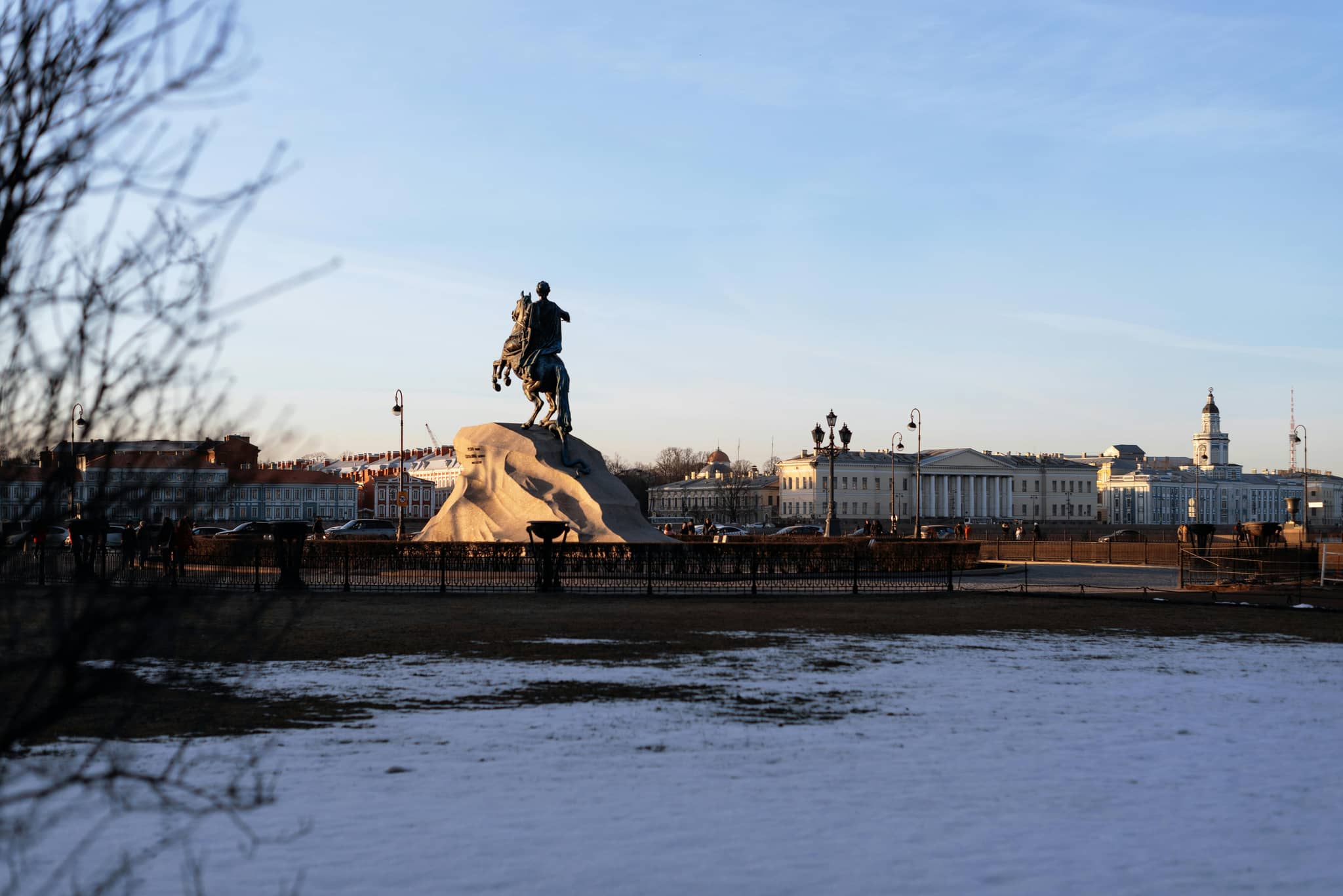 Senate Square Views