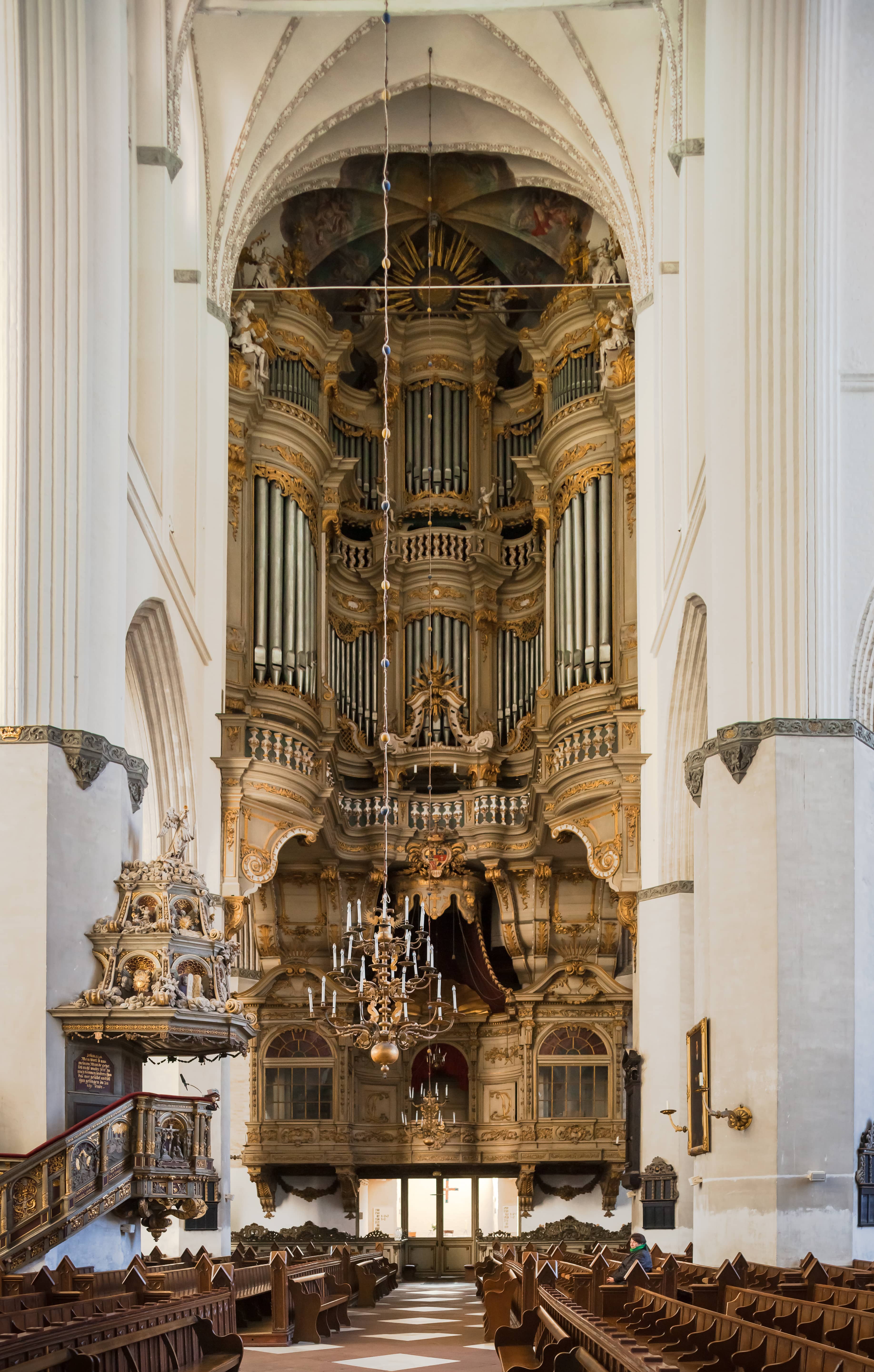 Grand Pipe Organ