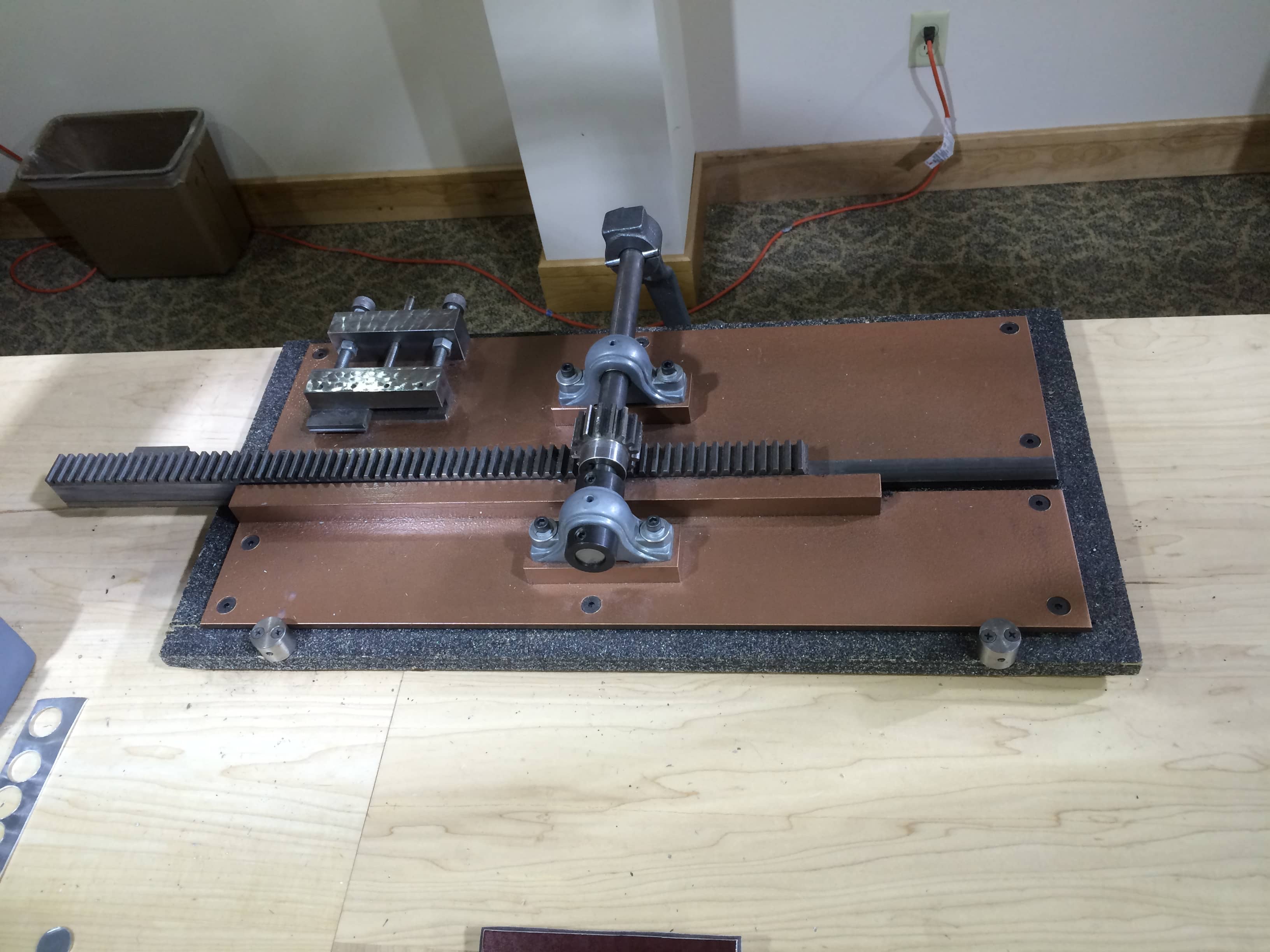 Working Coin-Minting Machine