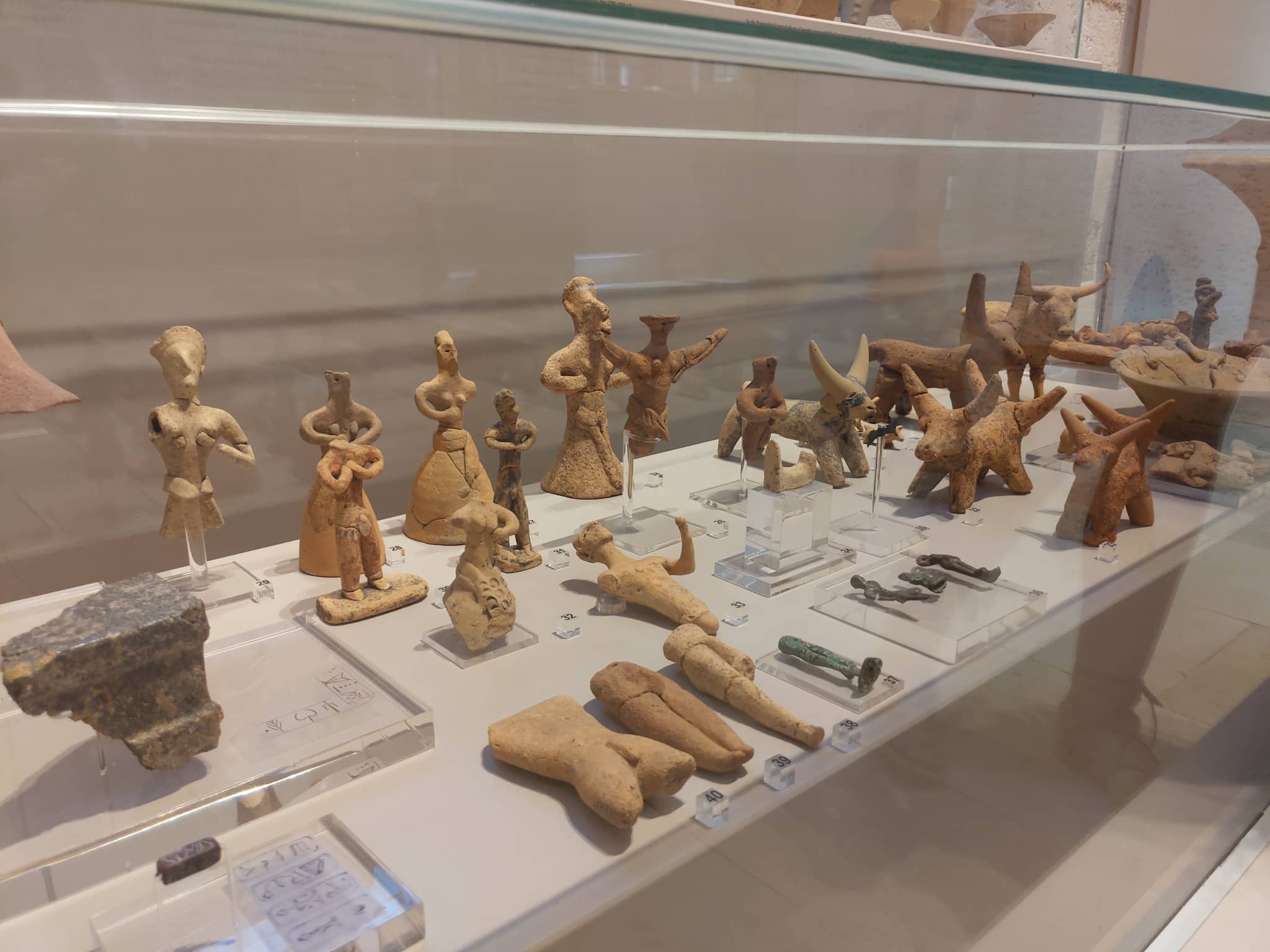 Crete's Contemporary History