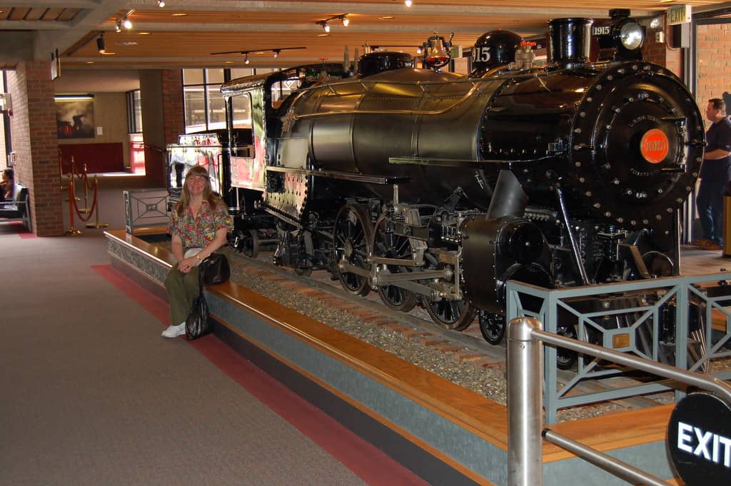 Intricate Model Railroads