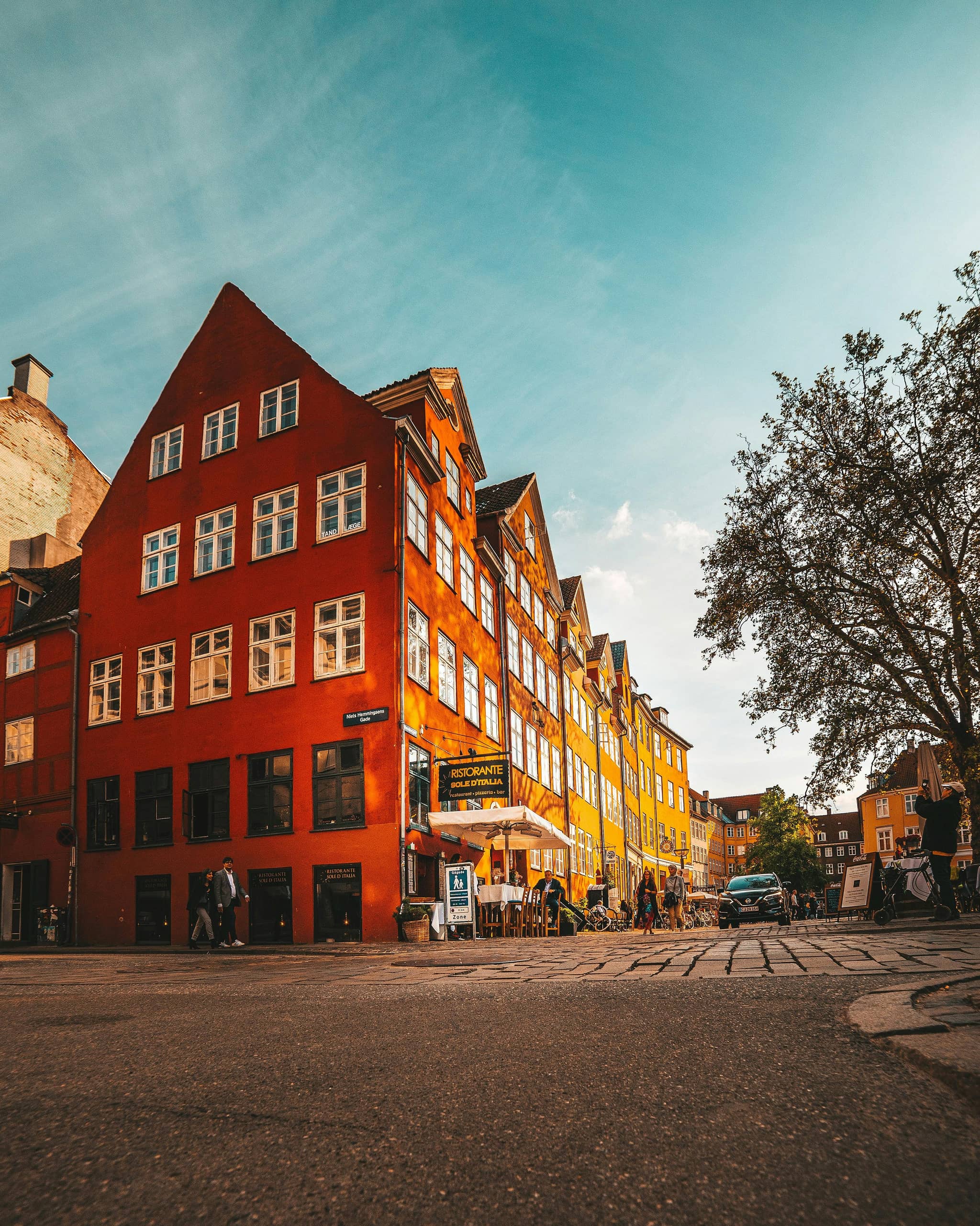 Cozy Cafes and Eateries