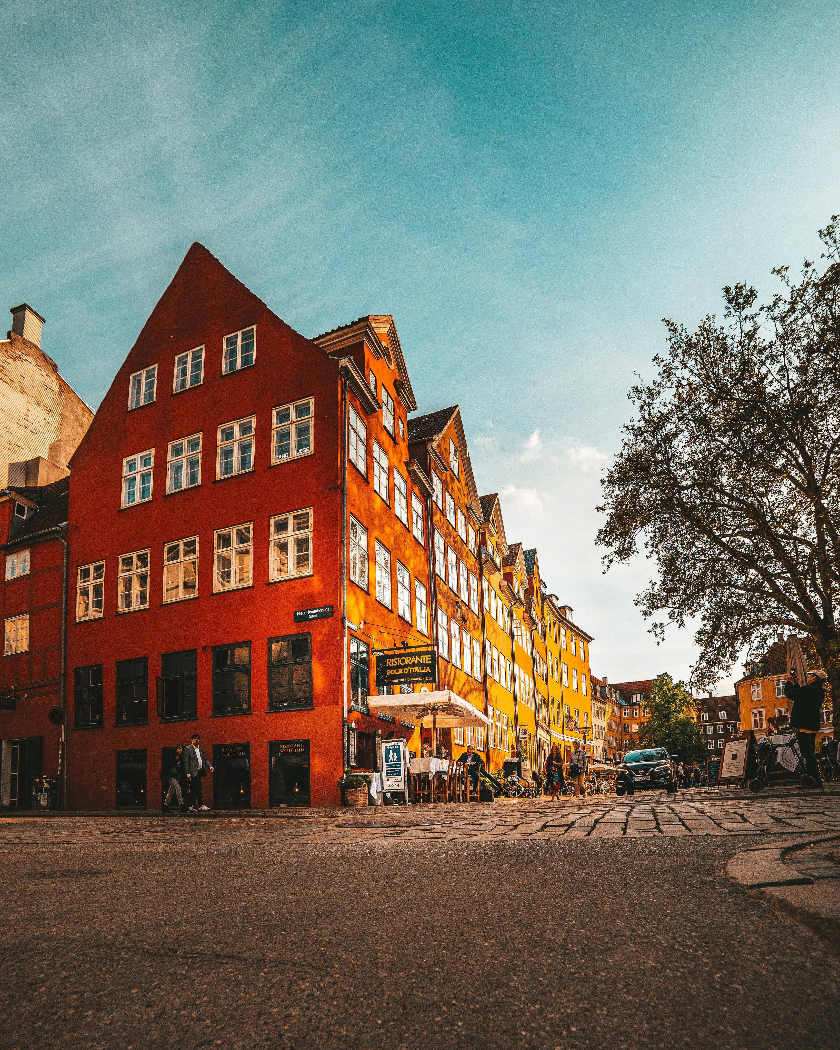 Cozy Cafes and Eateries