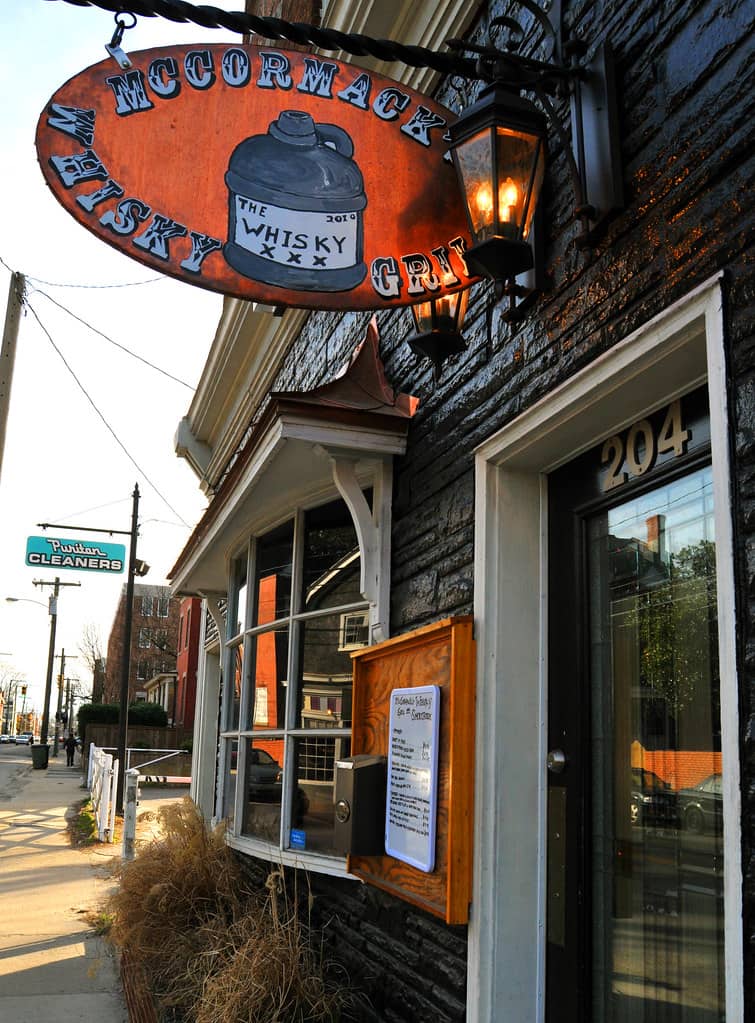 Local Eateries & Cafes