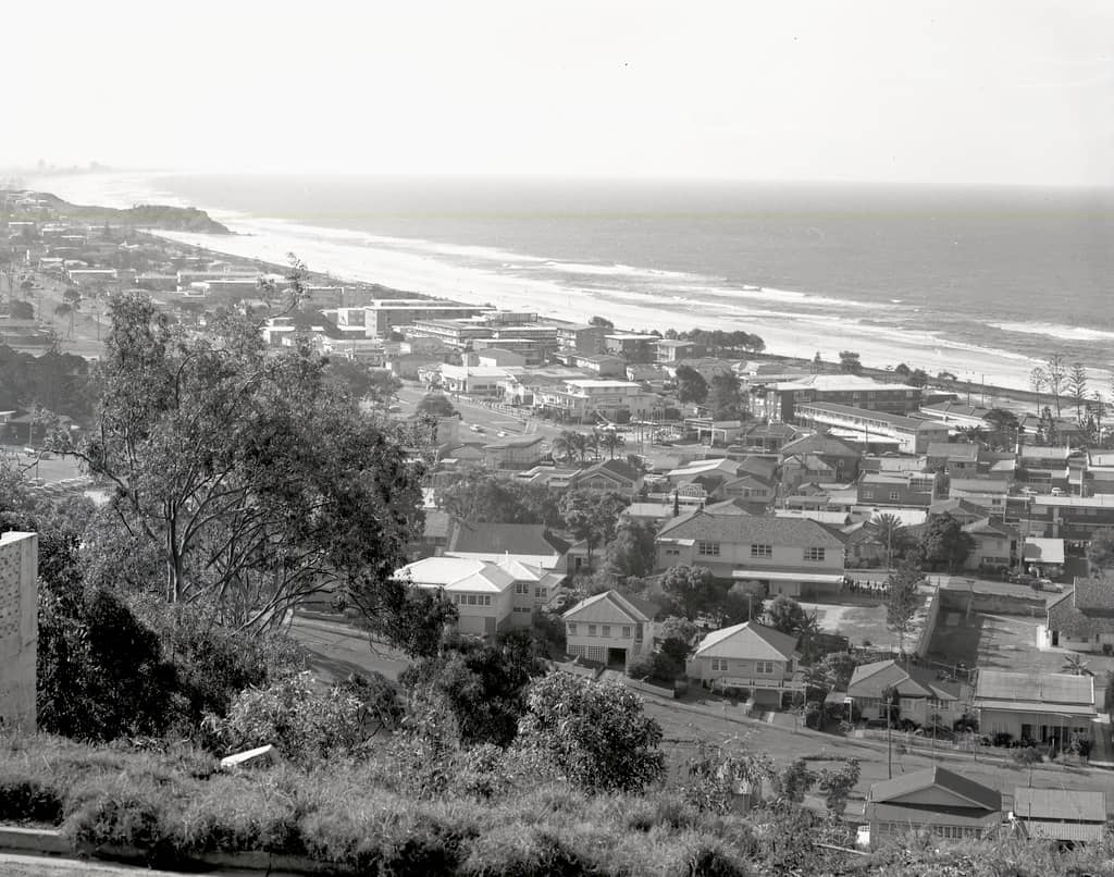 Local Cafes & Restaurants