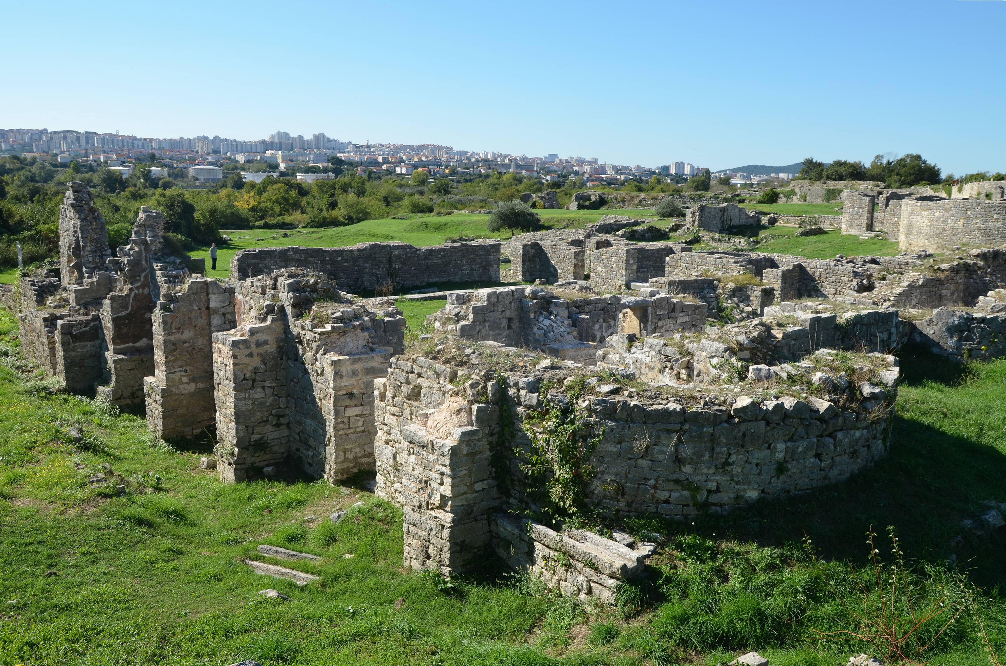 Thermae and Manastirine