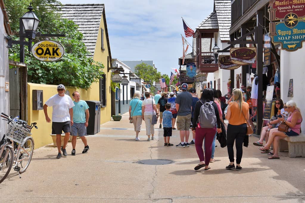 Live Music and Entertainment