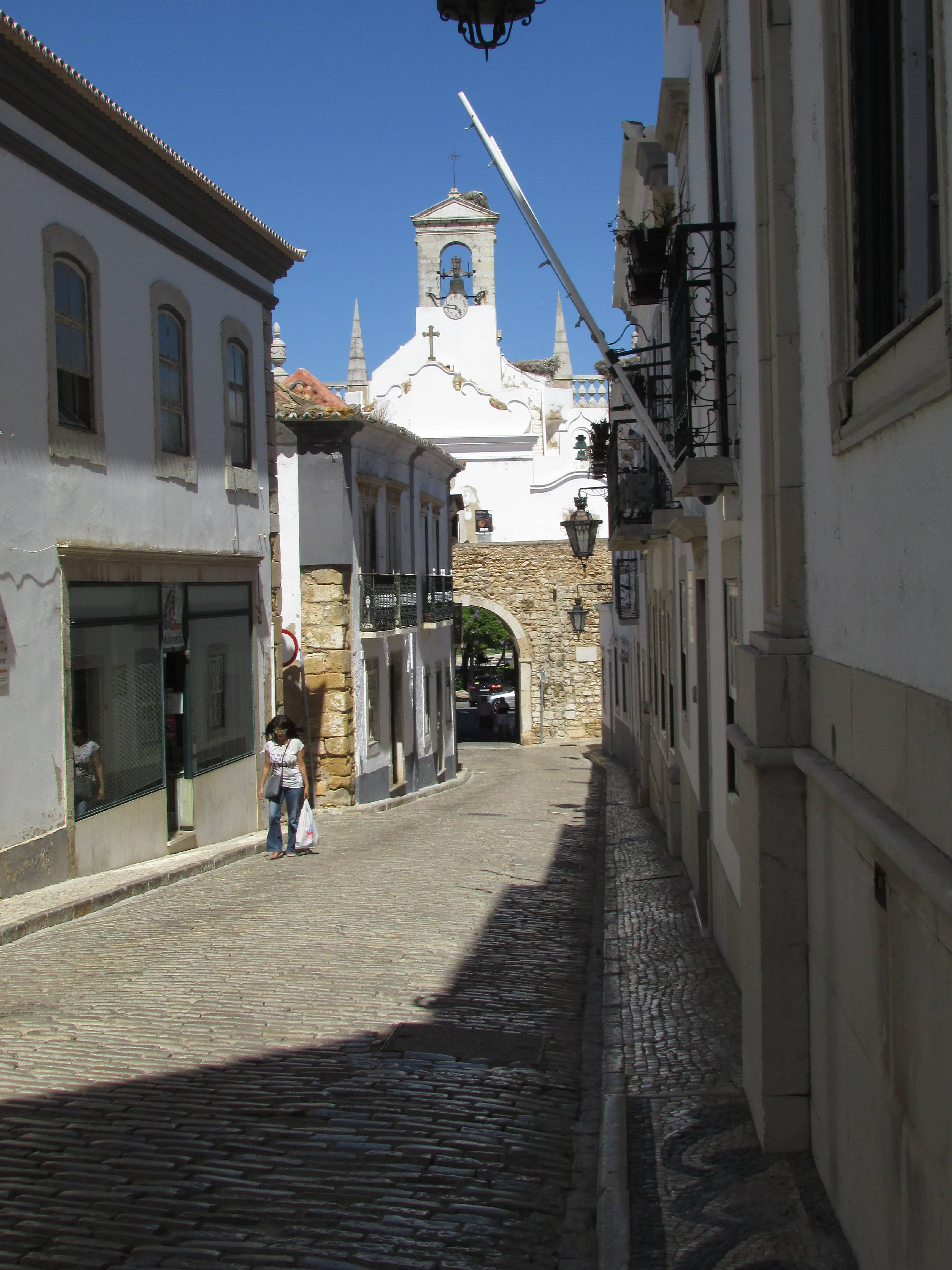 Faro's Old Town Exploration