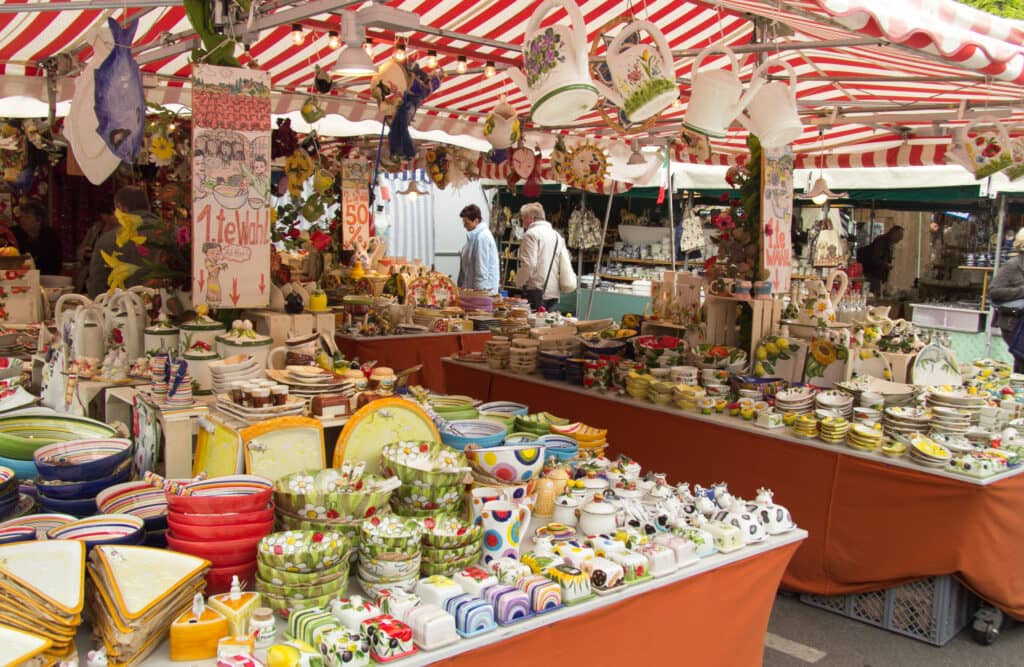 Vibrant Shopping Experience