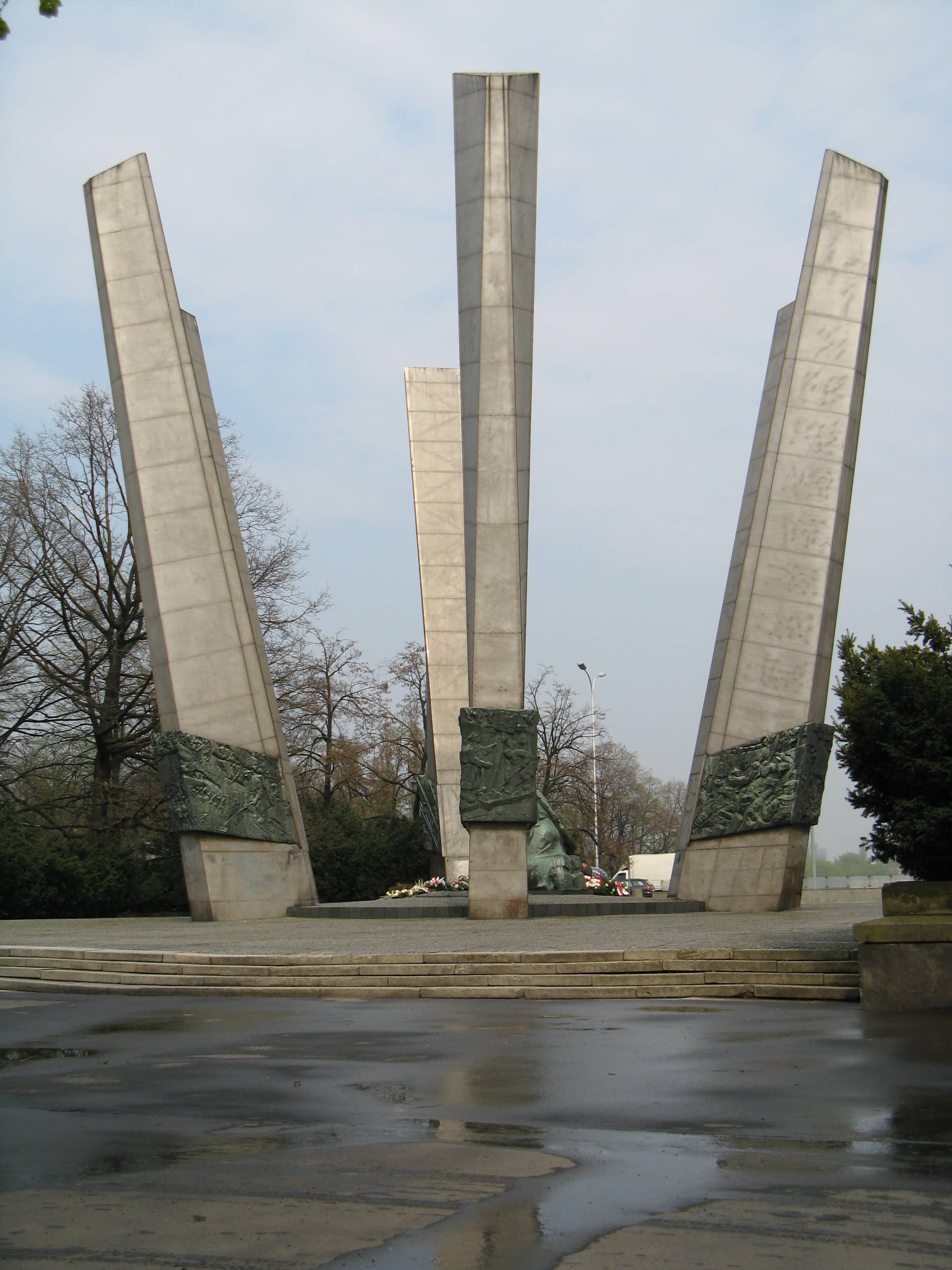 Glory to the Sappers Monument