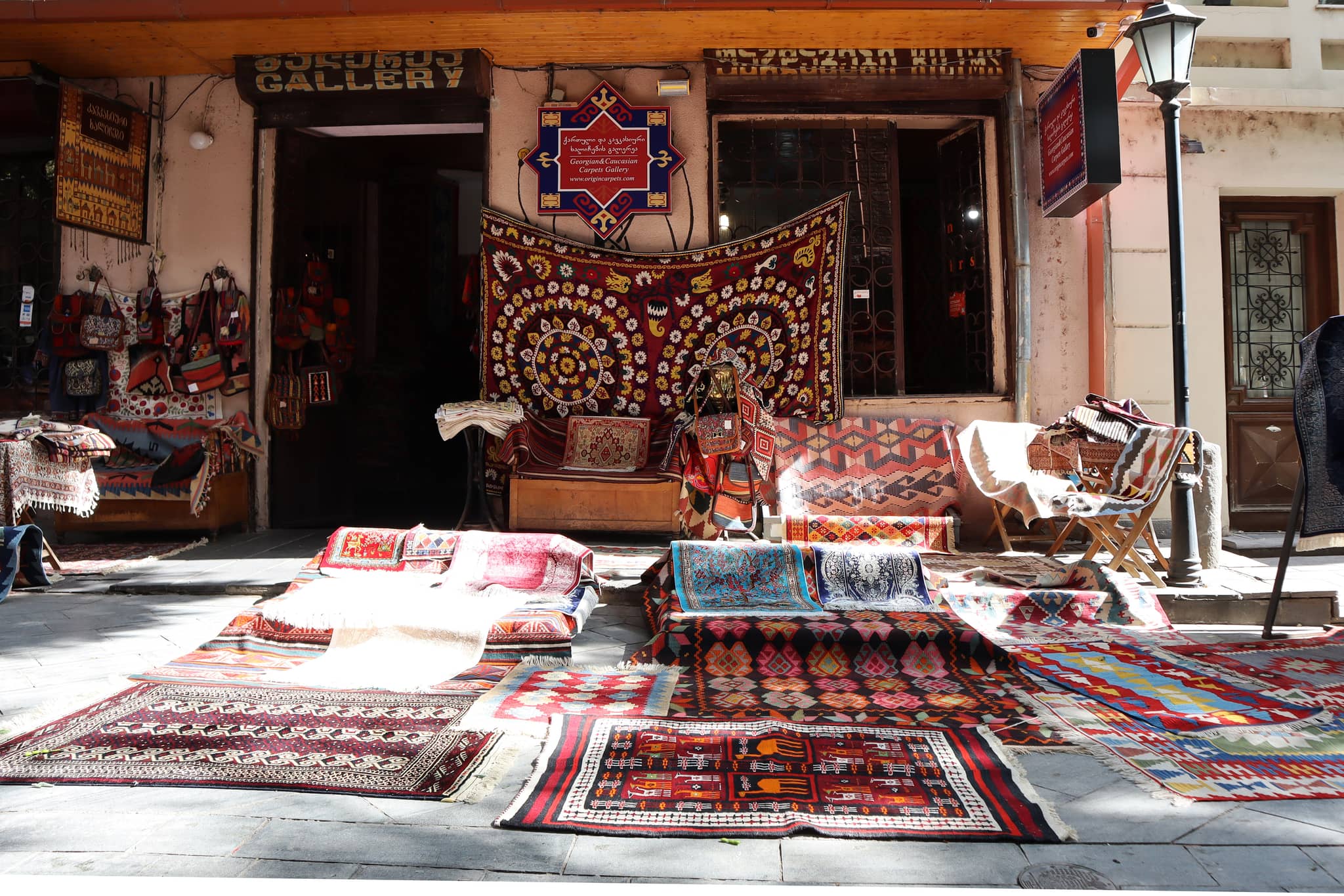 Unique Boutiques & Art Shops