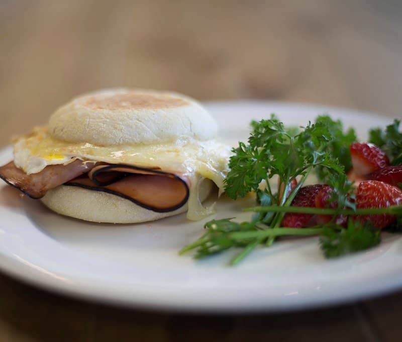Peameal on a Bun