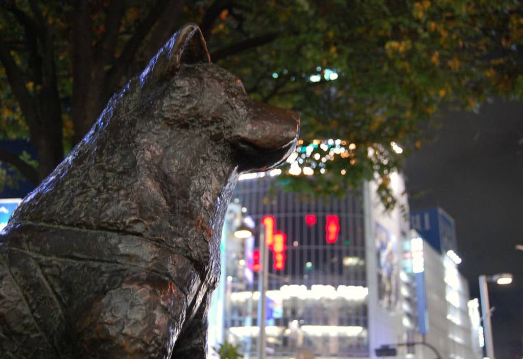 Hachiko Statue