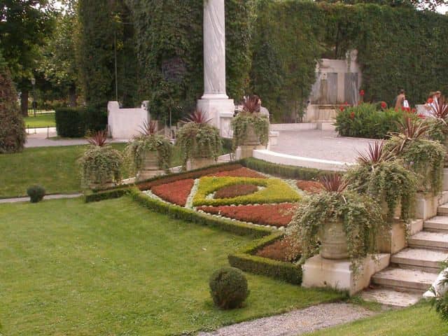 Sculptural Art Installations