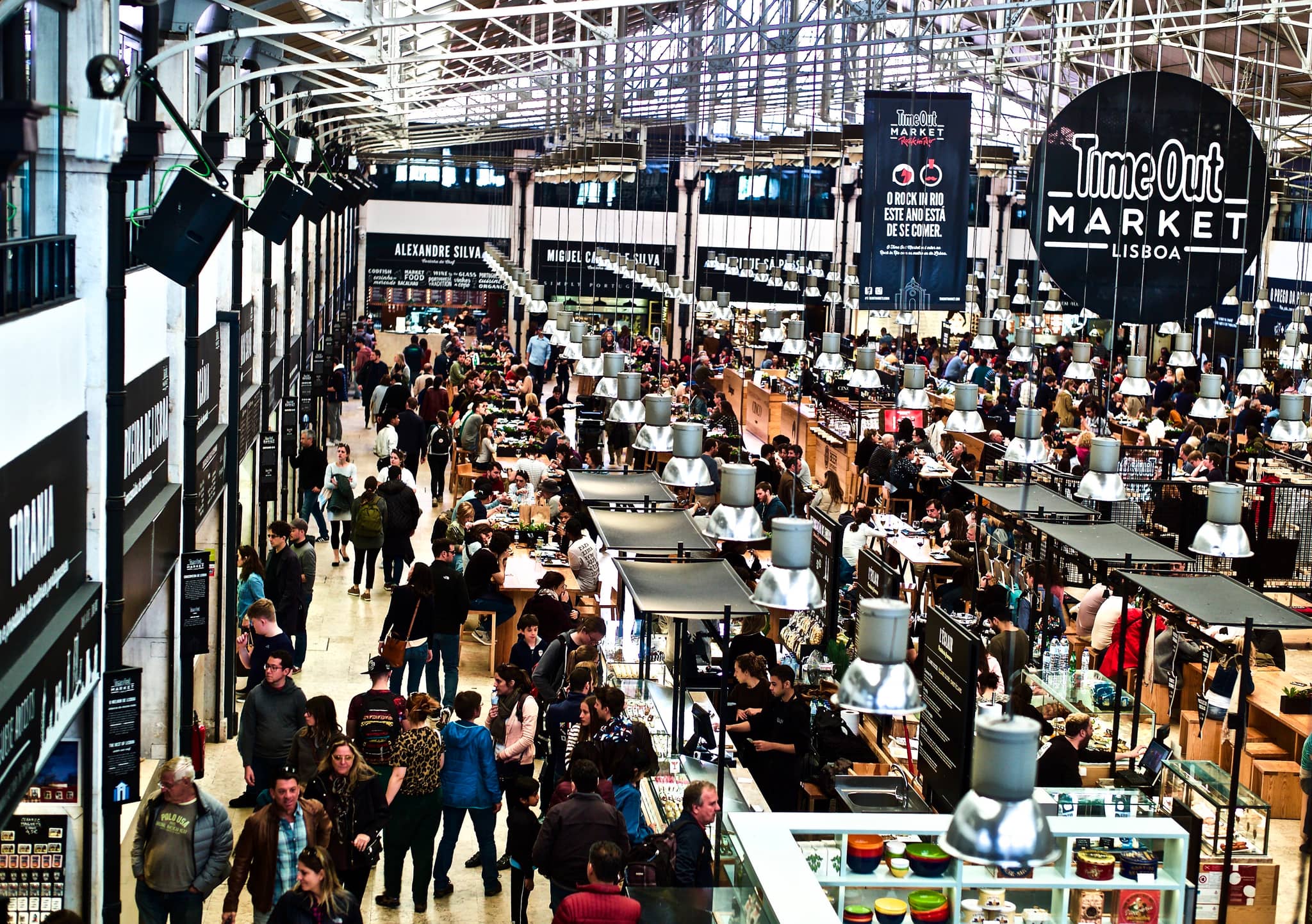 Global Flavors & Local Wines