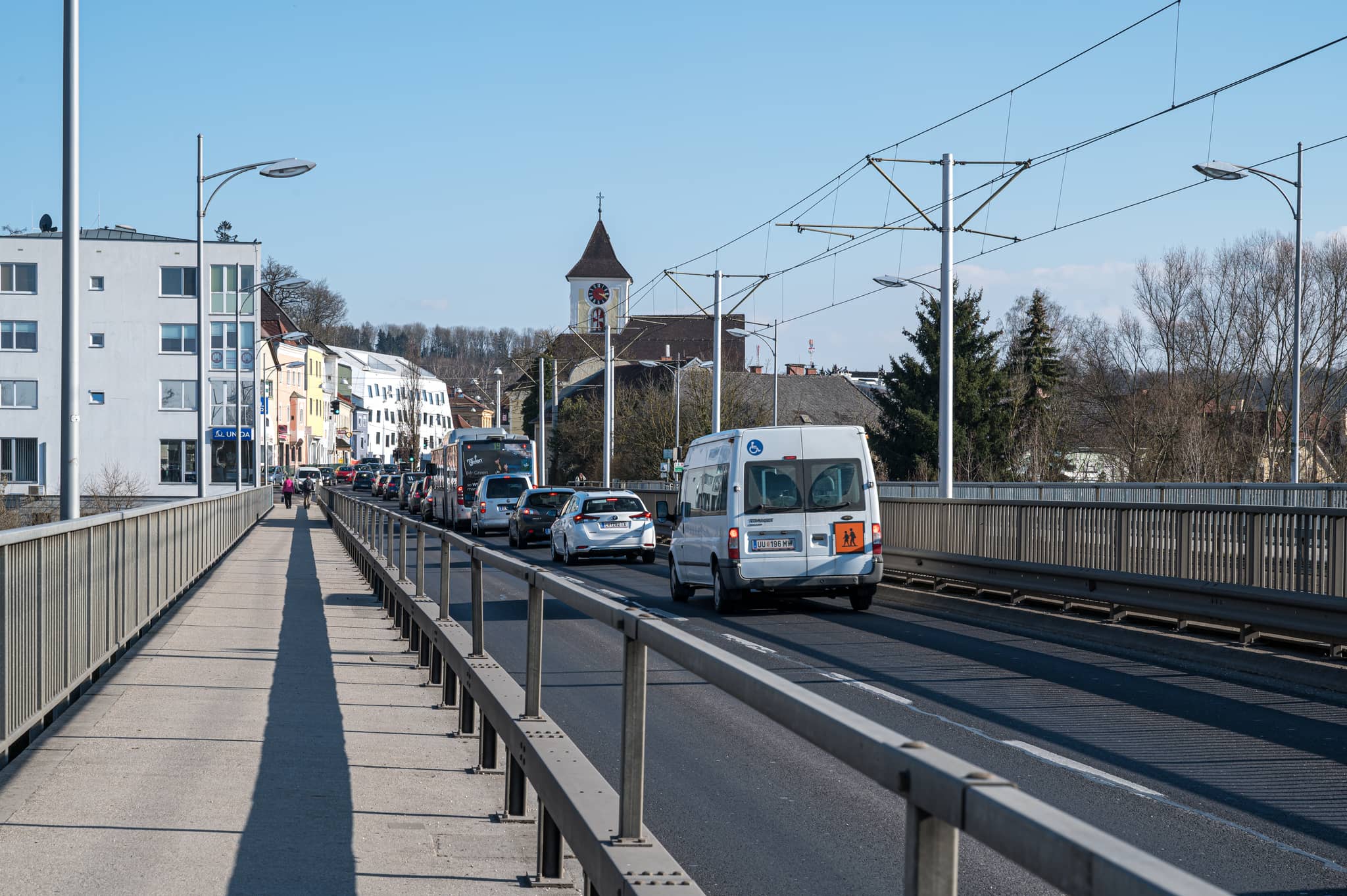 Spacious Sidewalks