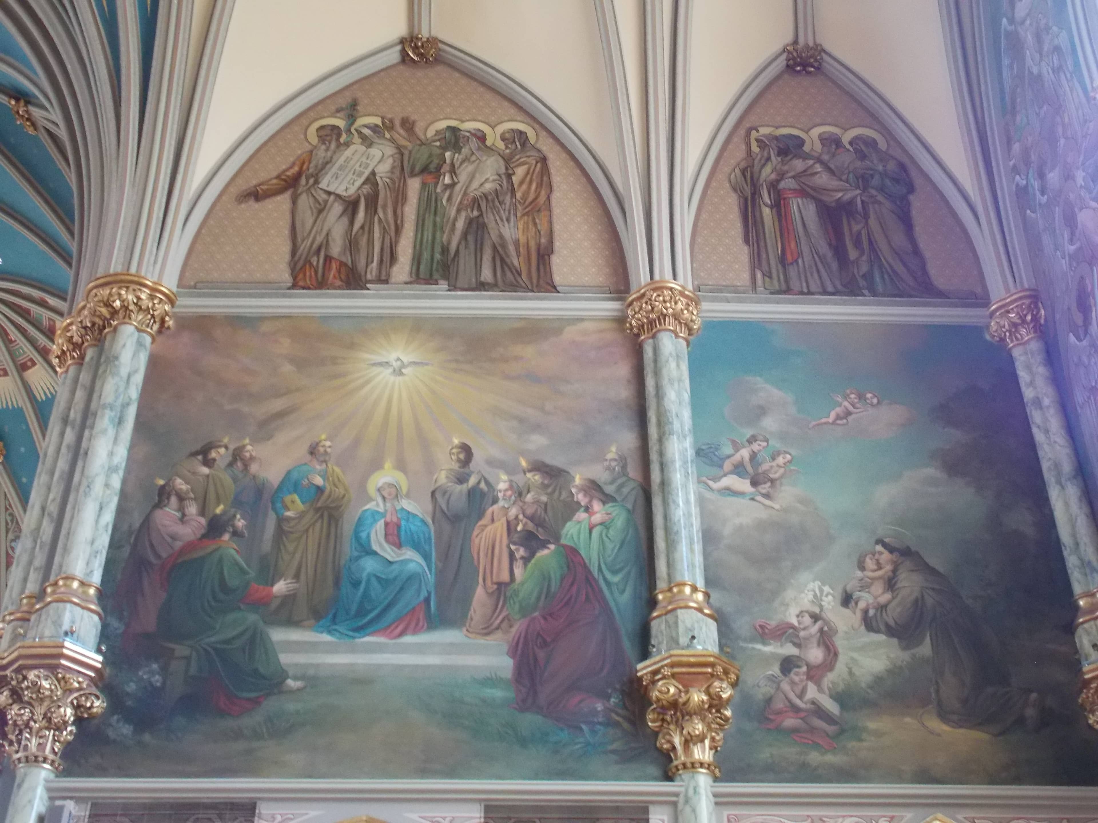 Intricate Murals and Artwork