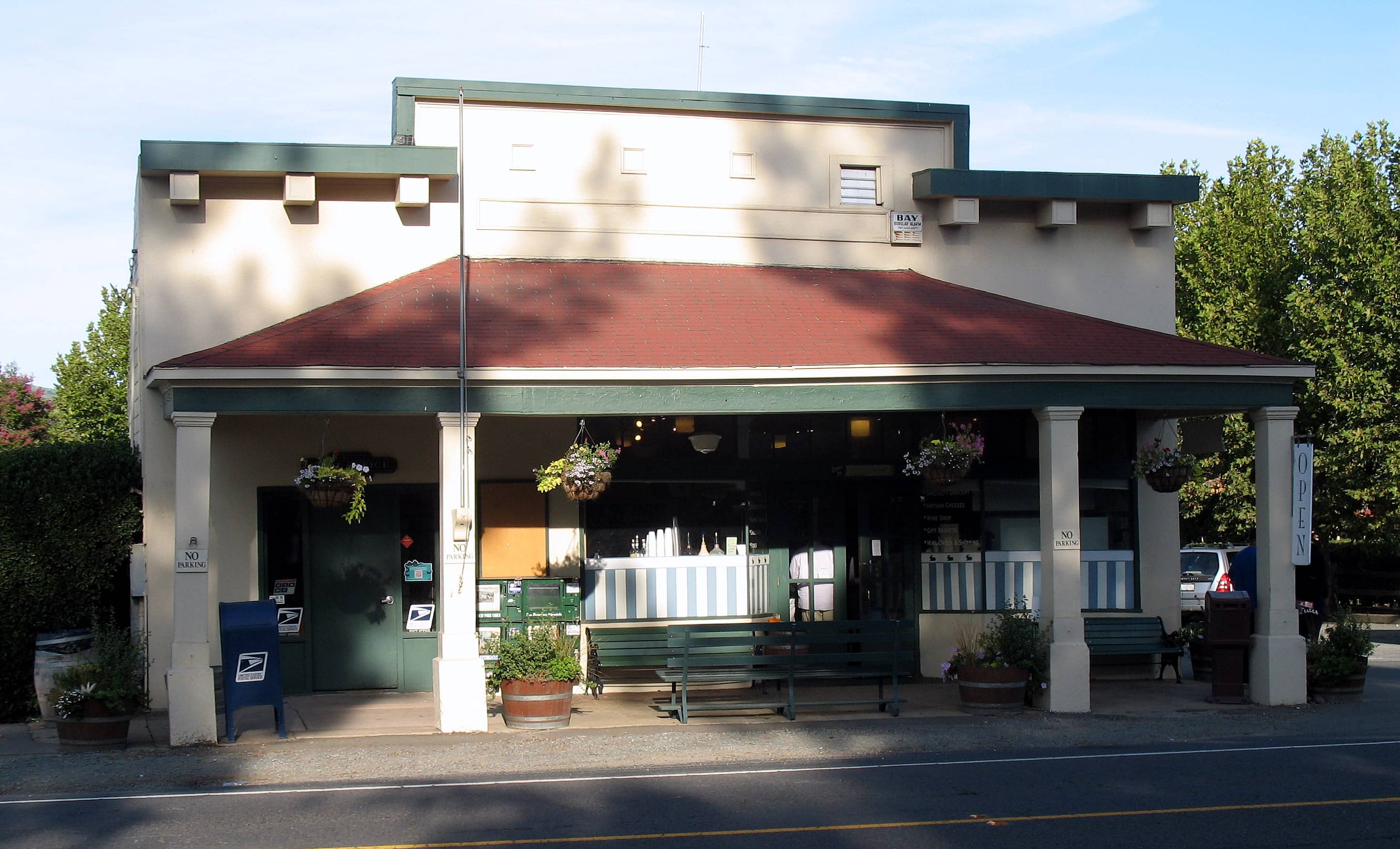 Artisan Collective & Boutiques