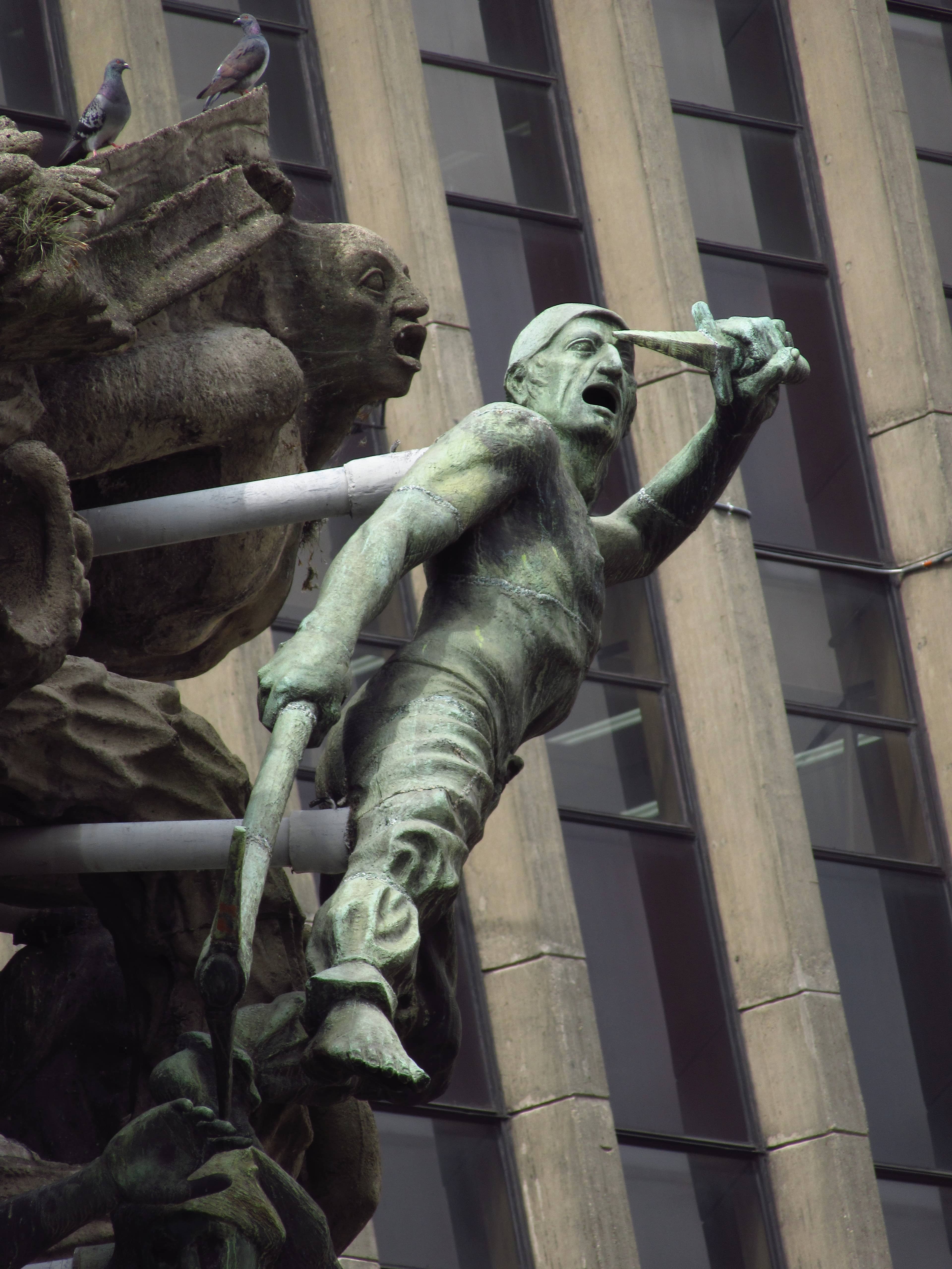 Rodrigo Arenas Betancourt's Work