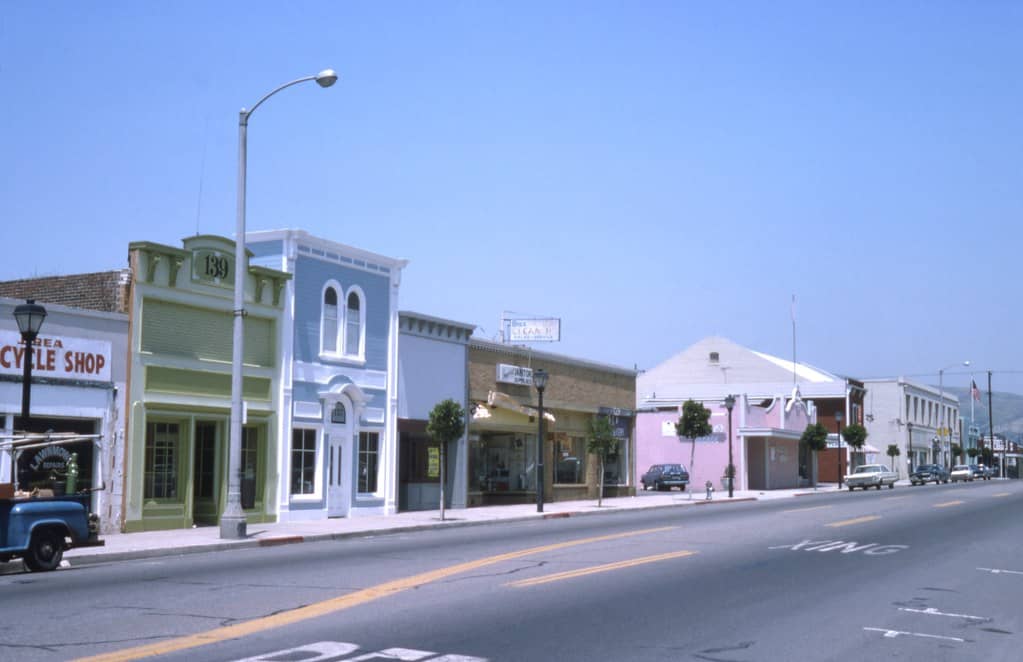 Diverse Shopping & Boutiques